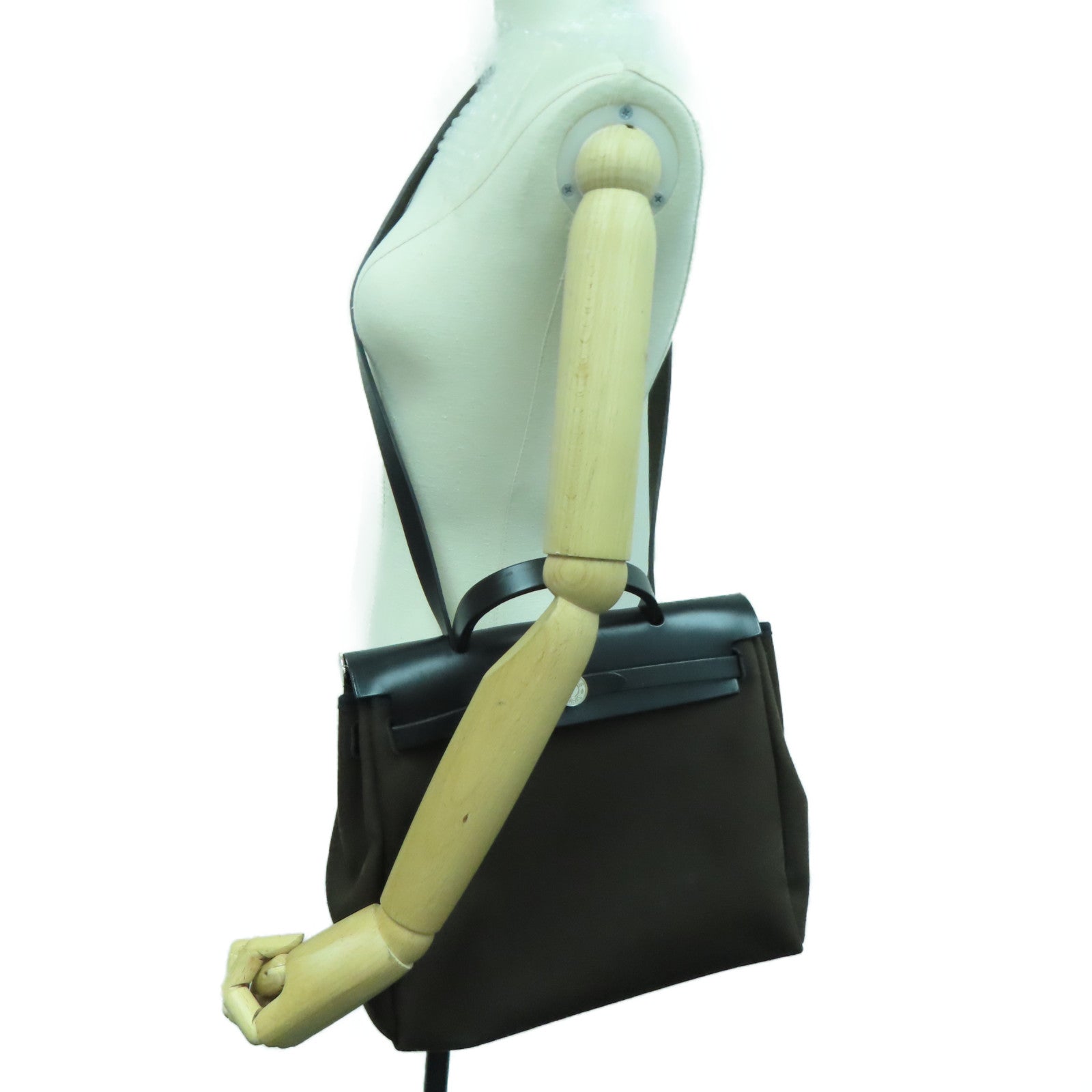 HERMES 【激減優惠】帆布Herbag 31銀扣手挽肩背兩用袋Ebene/Noir黑色/啡色