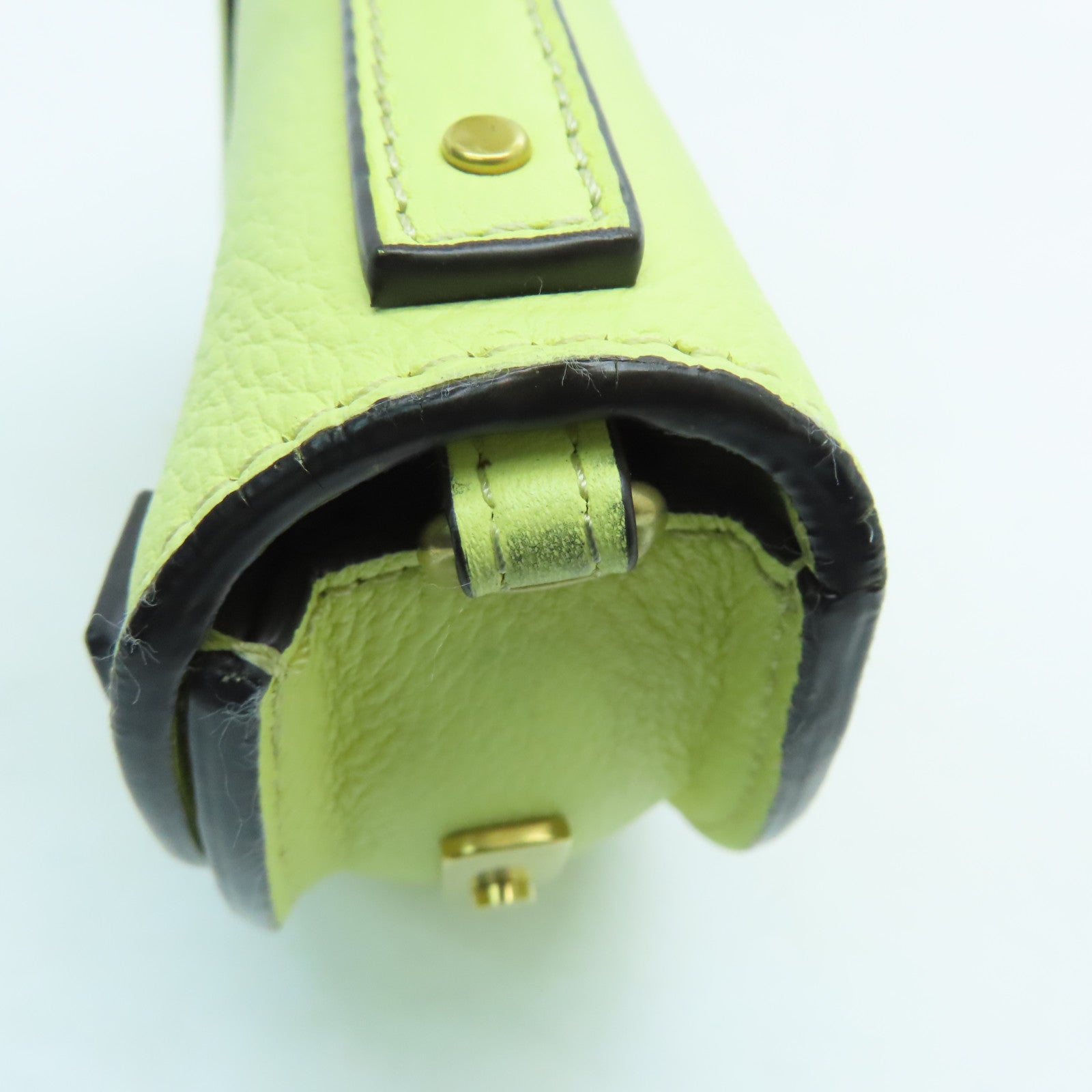 Chloe cowhide leather Nile Minaudiere Bracelet gold buckle handle shoulder bag dual-use yellow