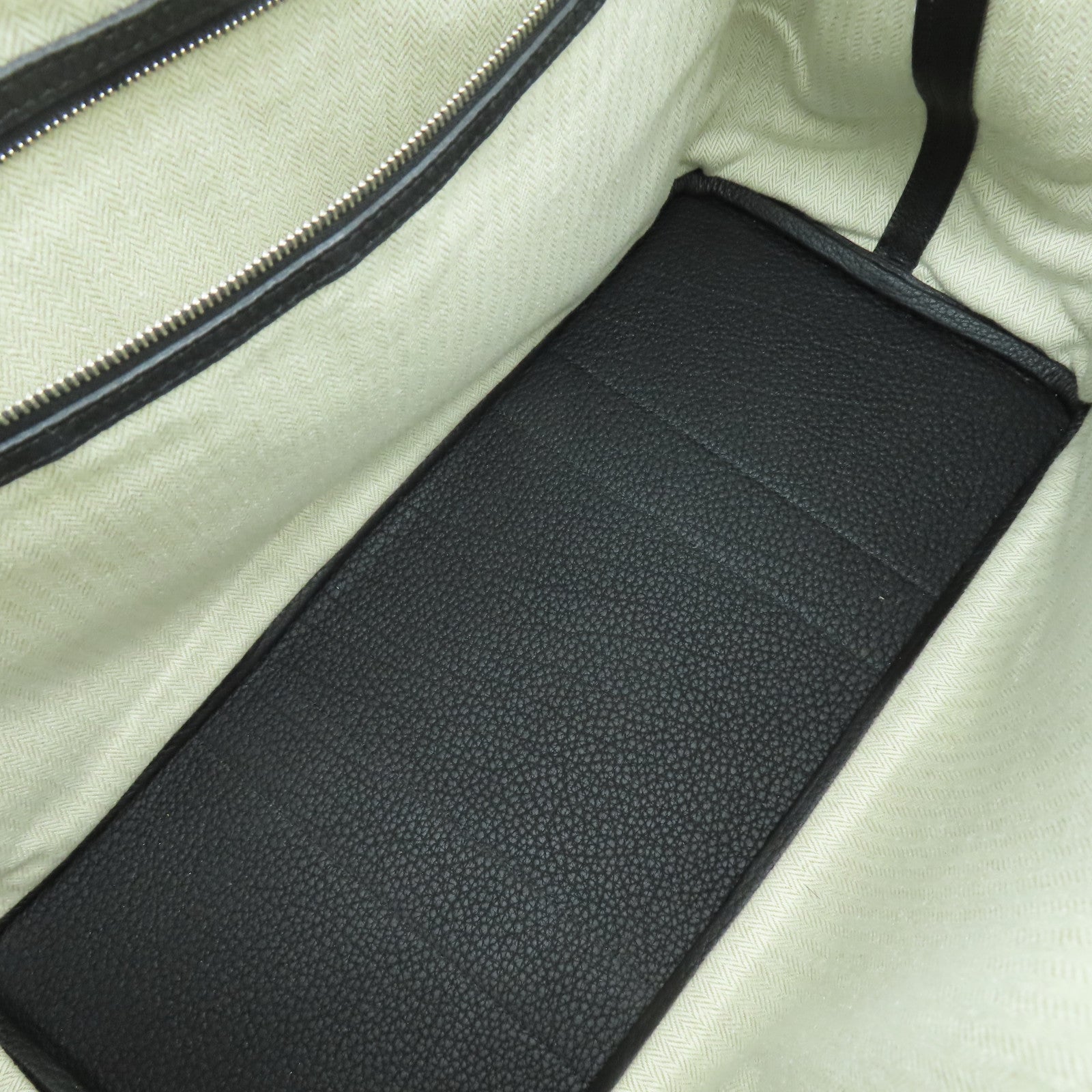 HERMES Negonda皮革GardenParty PM銀扣手挽袋Noir黑色