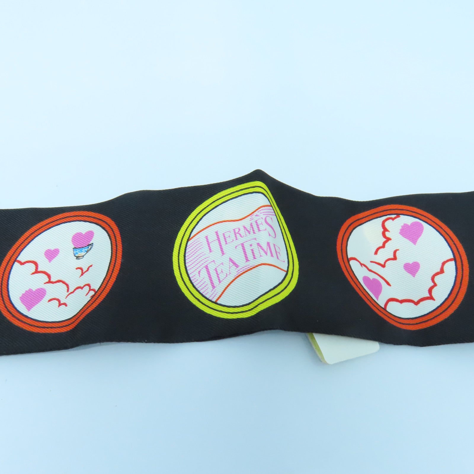 HERMES Silk Twilly Scarf Black/Color