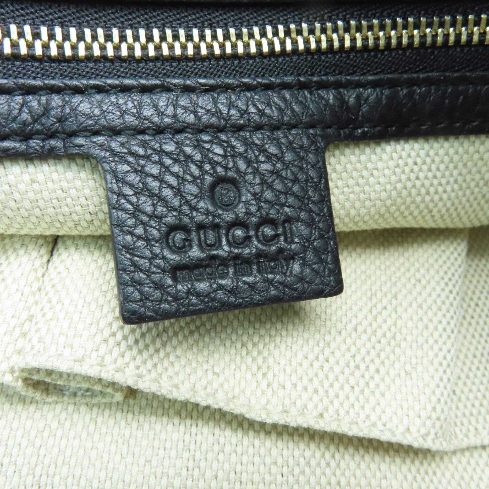 GUCCI 牛皮皮革Soho Chain Shoulder Bag金扣鏈帶肩背袋黑色