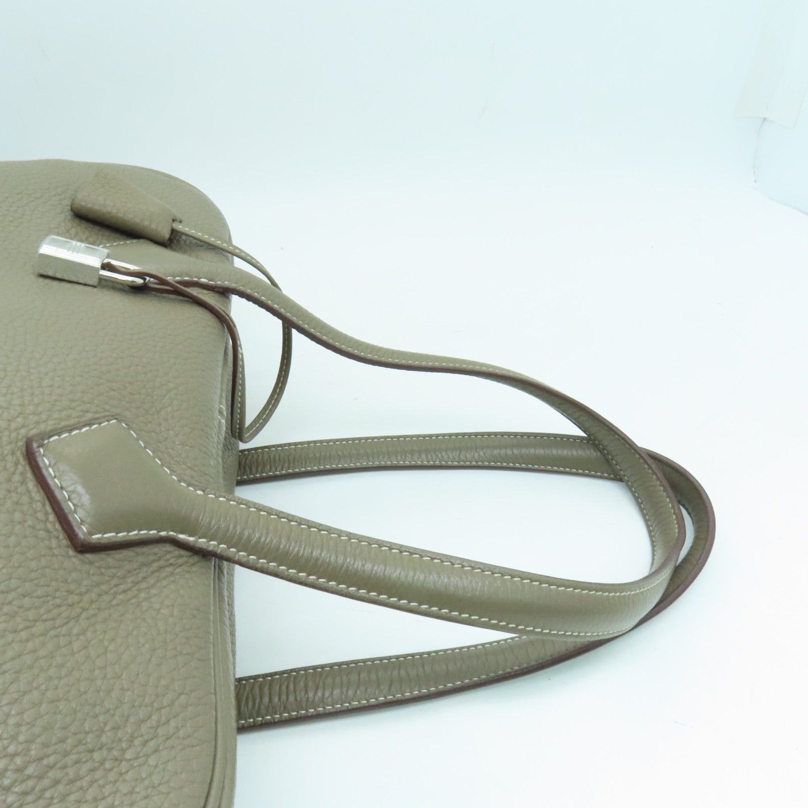 HERMES Clemence皮革Victoria銀扣手挽袋大象色
