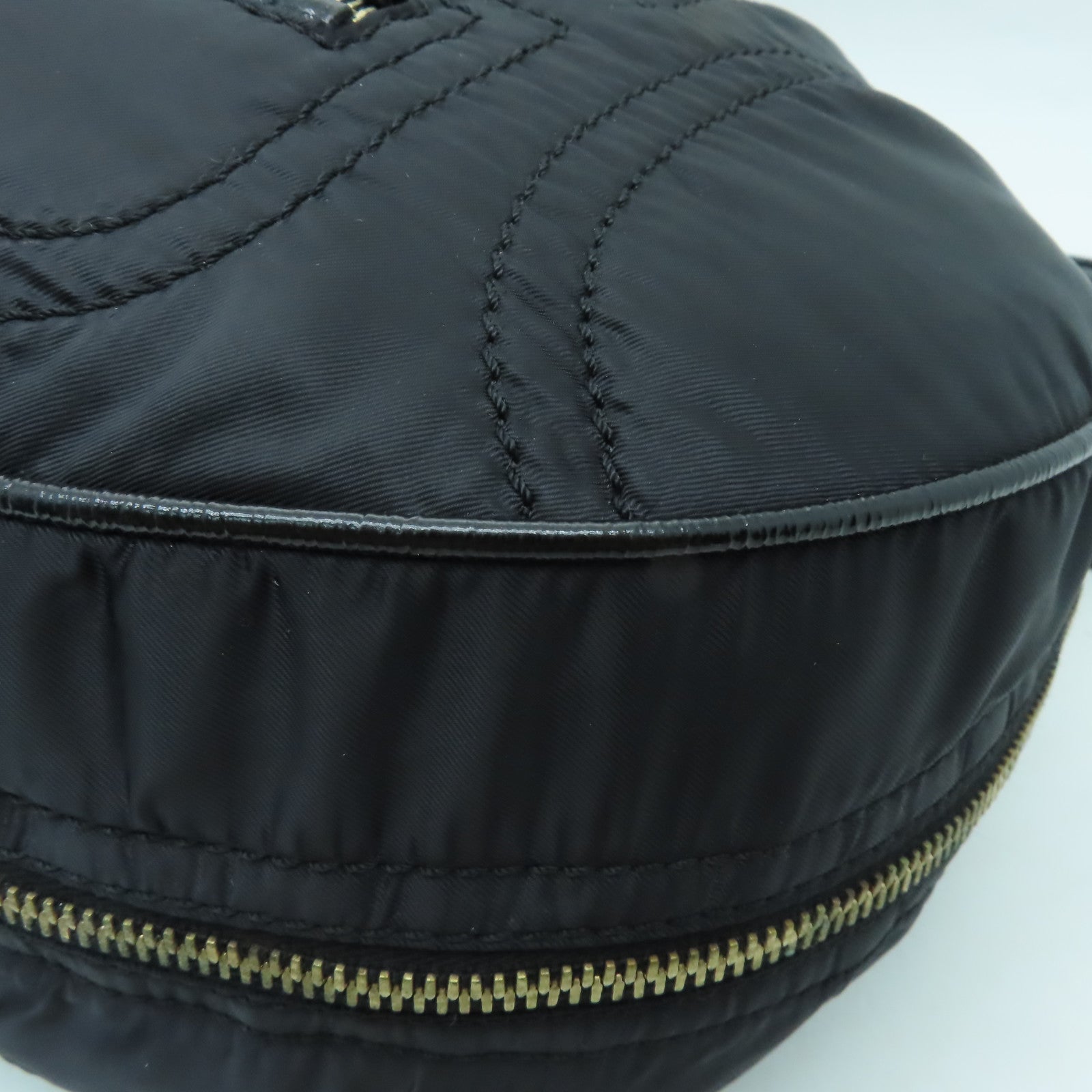 TOD’S 尼龍Shoulder Bag金扣肩背袋黑色