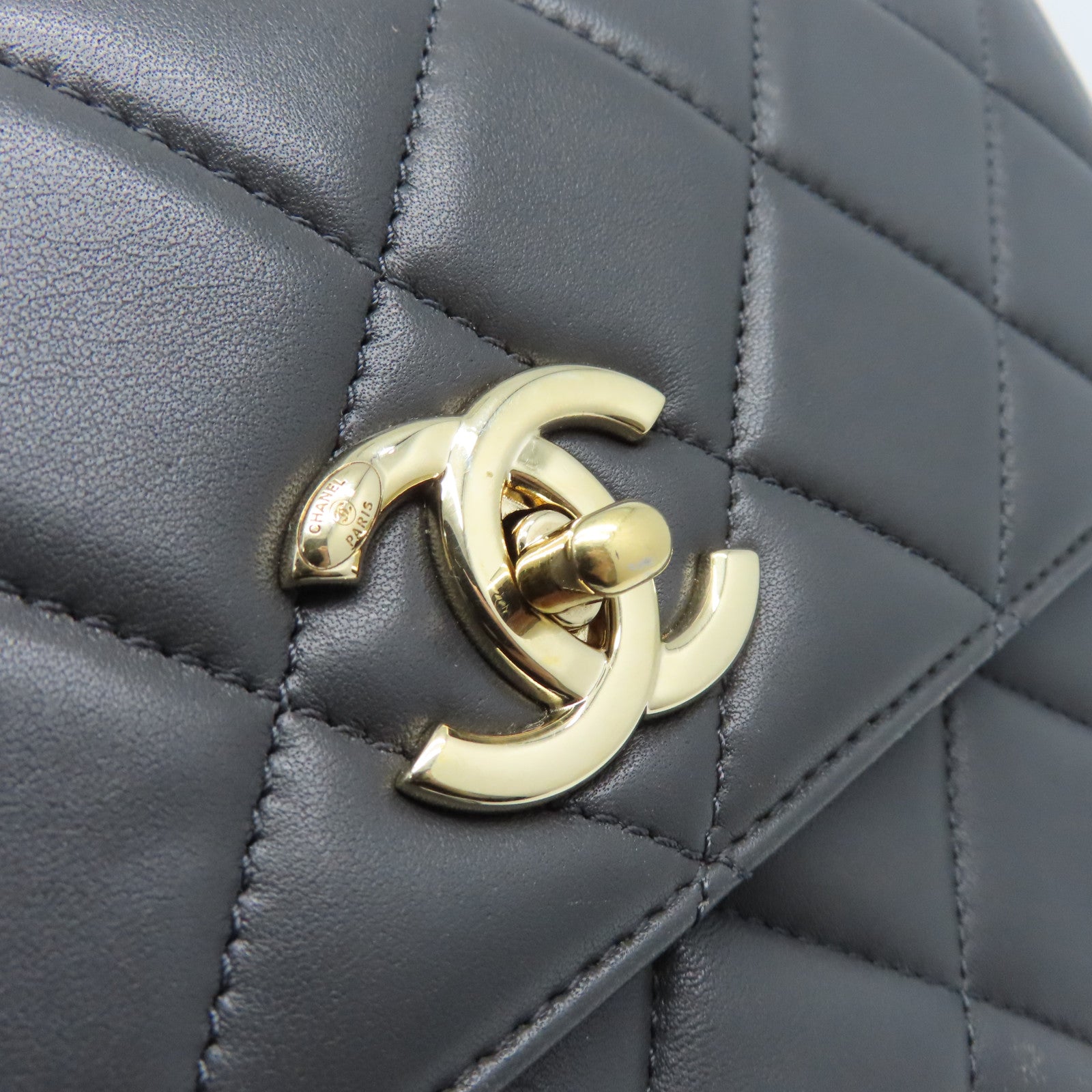 CHANEL 菱格羊皮皮革Top Handle Bag金扣肩背袋灰色