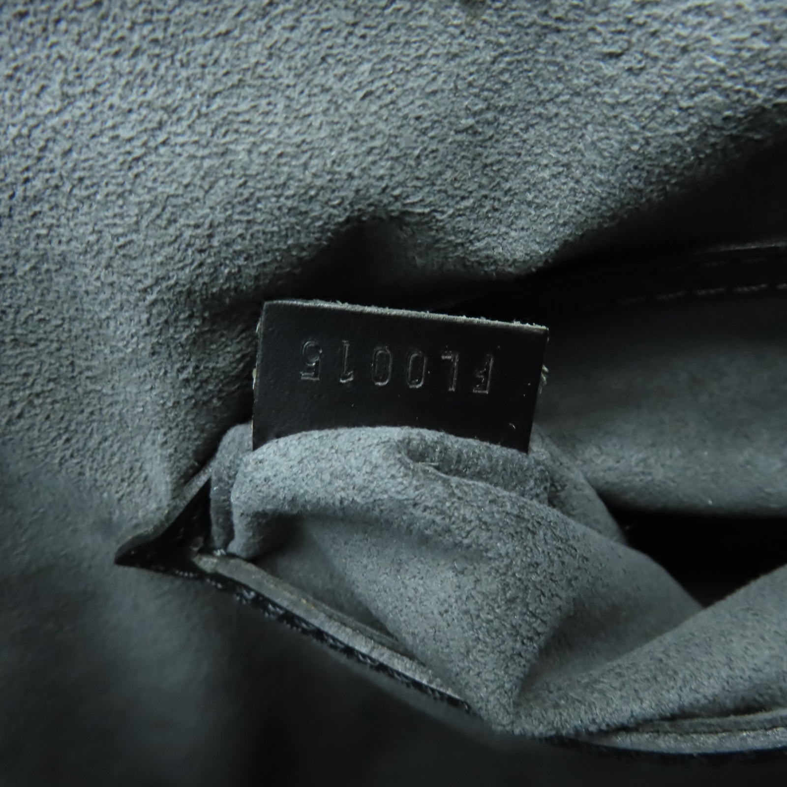 LOUIS VUITTON Epi Alma PM金扣手挽袋黑色