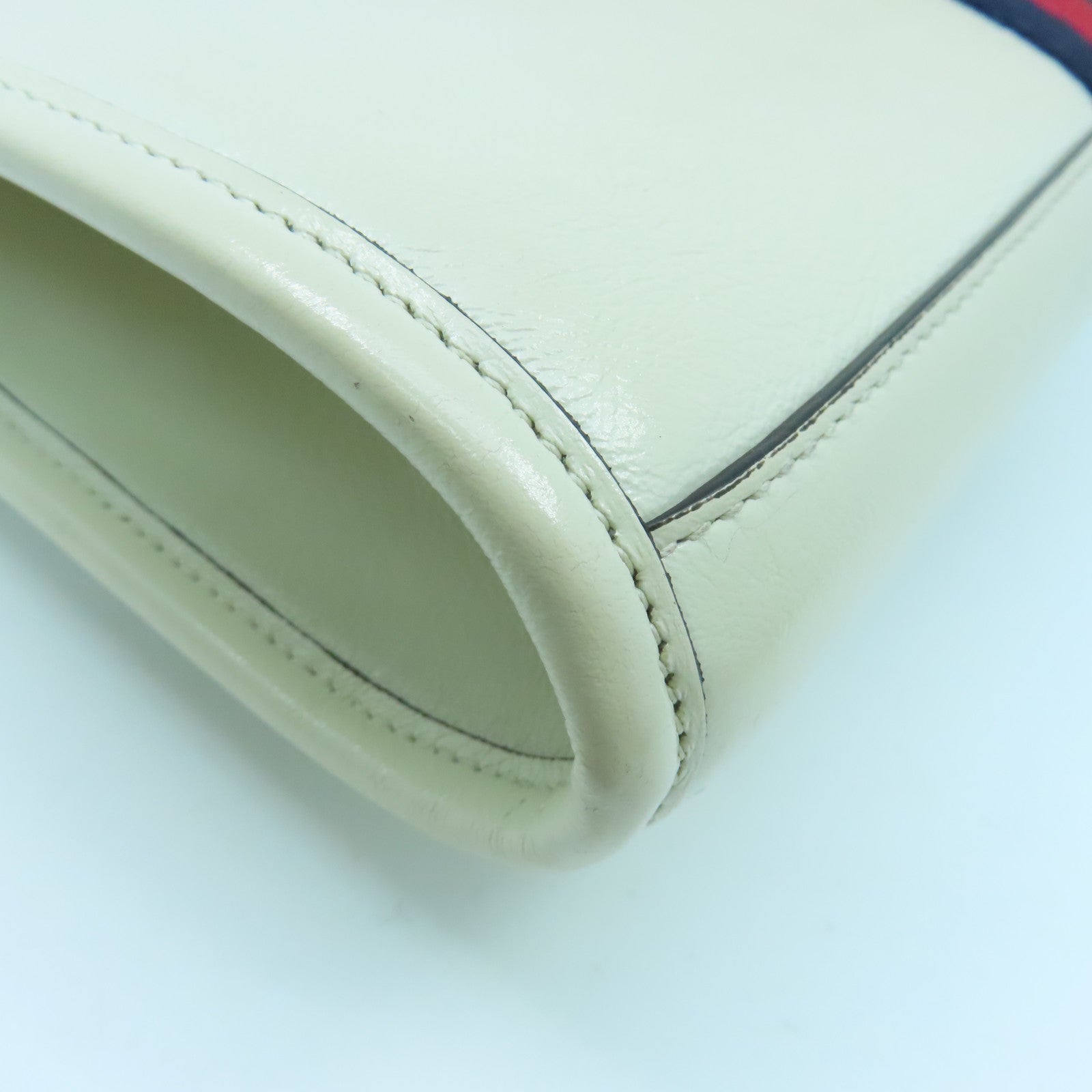GUCCI cowhide leather Chain Shoulder Bag gold buckle chain shoulder bag white