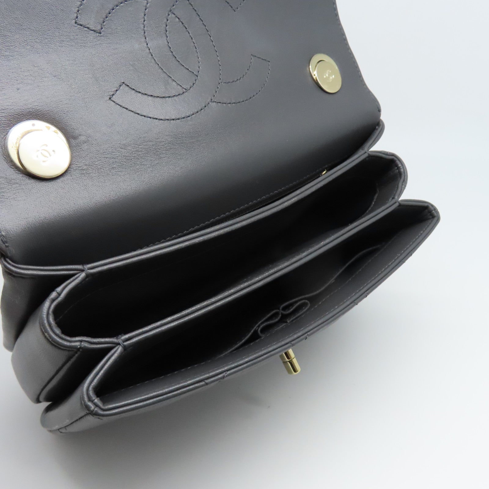 CHANEL 菱格羊皮皮革Top Handle Bag金扣肩背袋灰色