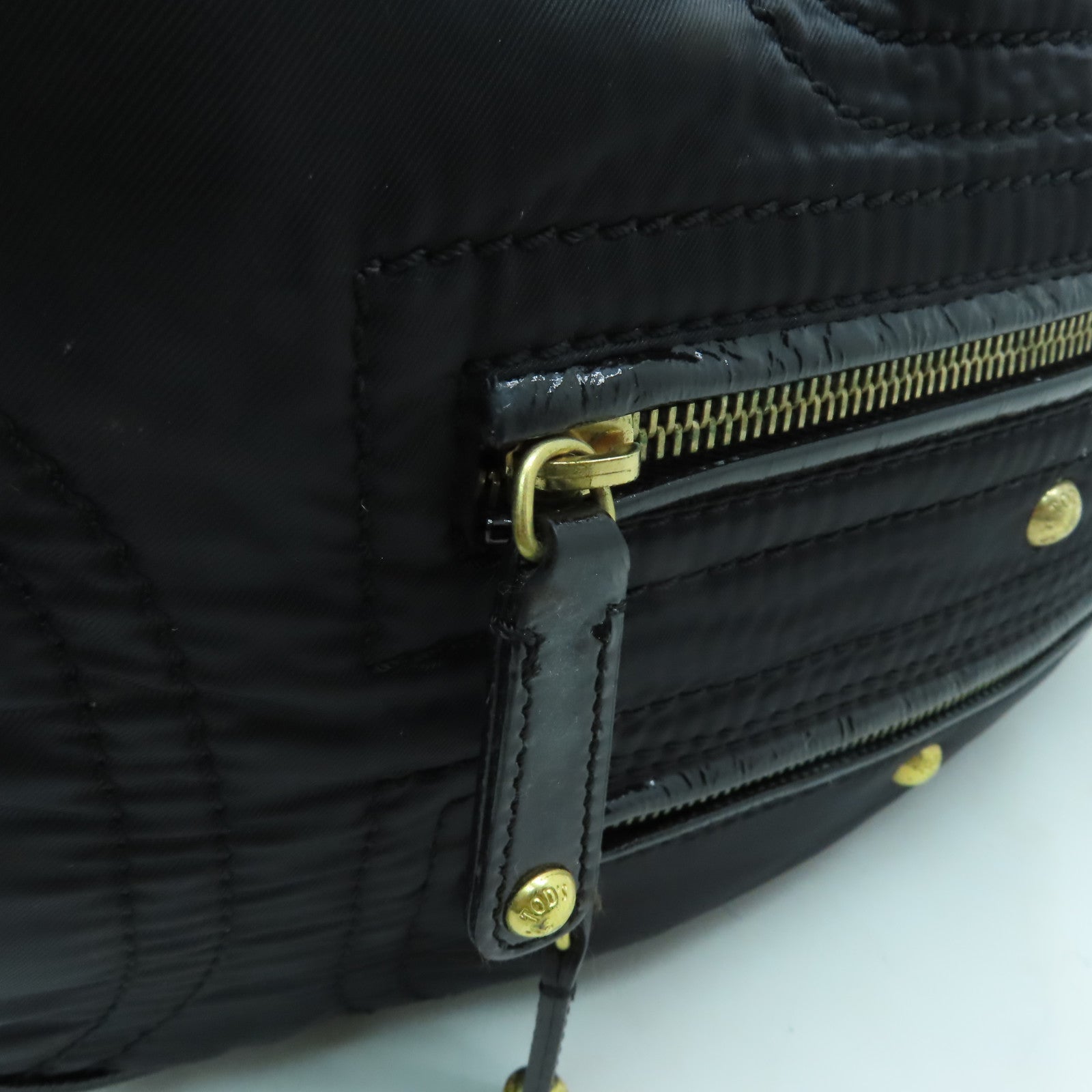 TOD’S 尼龍Shoulder Bag金扣肩背袋黑色