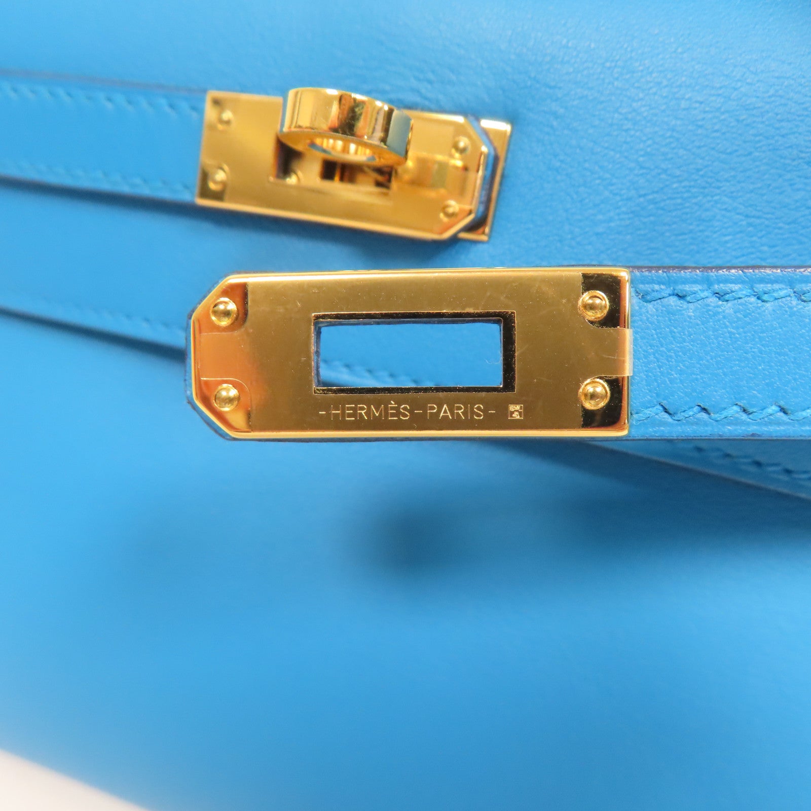 HERMES Veau Swift皮革Kelly Pochette金扣手挽袋藍色