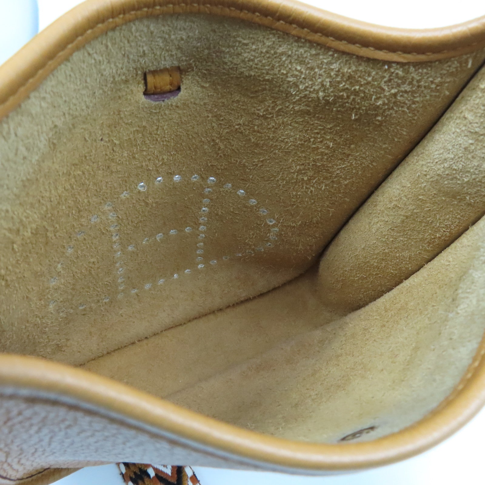 HERMES Clemence皮革Evelyne TPM银扣肩背袋Camel啡色