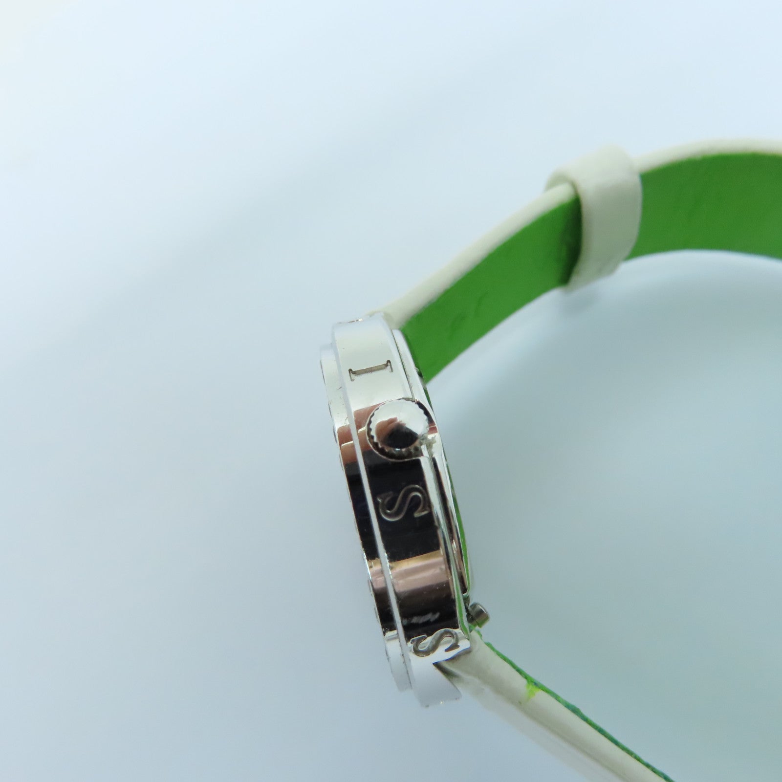 PIAGET Possession皮革带/18K白金手表石英机芯银色