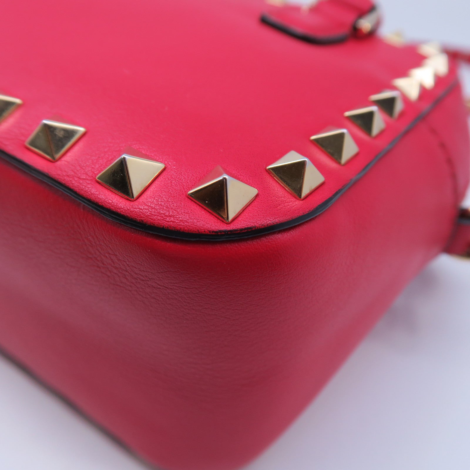 Valentino 牛皮皮革Shoulder Bag金扣肩背袋紅色