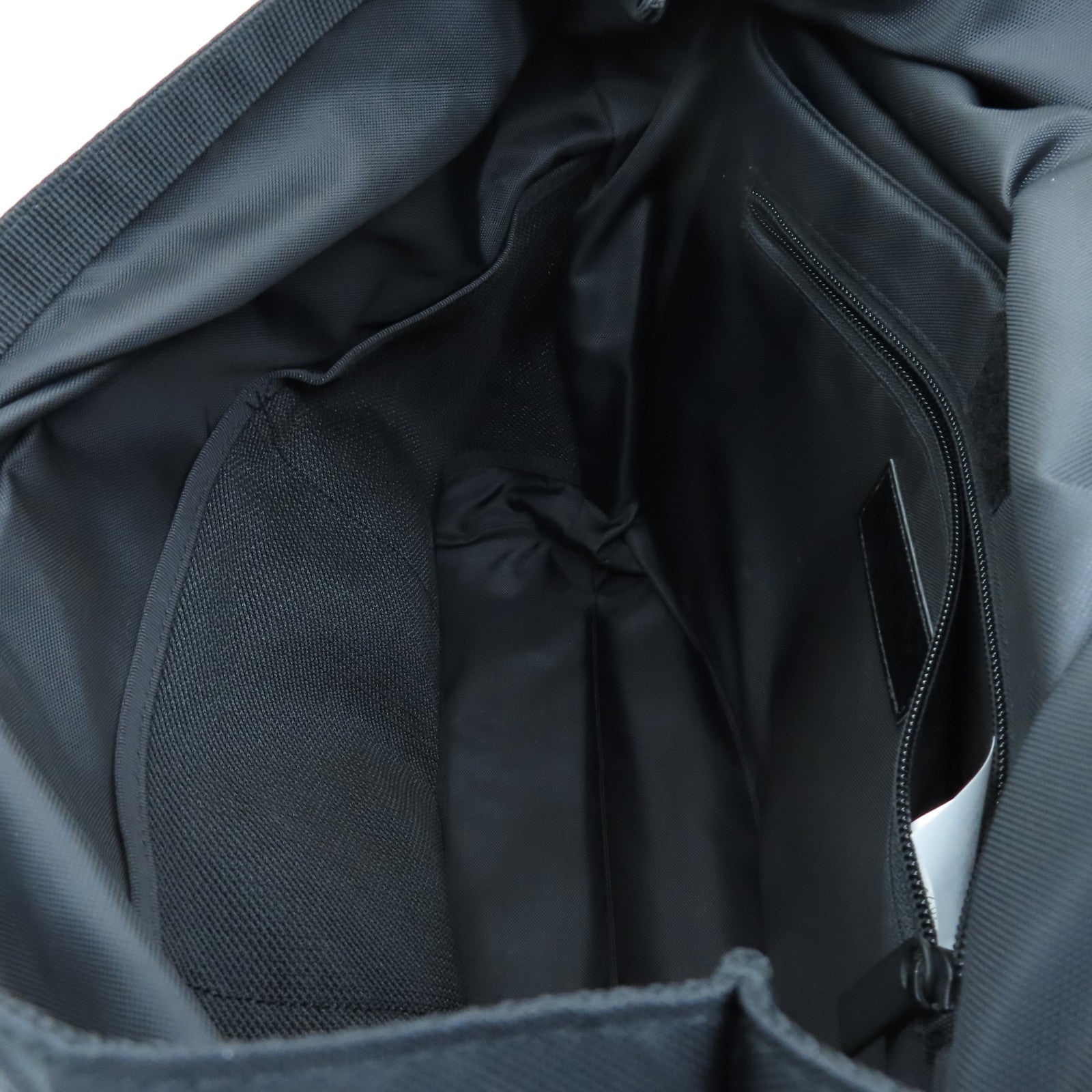 SELECTION PVC Issey Miyake Bao Bao Messenger黑扣肩背袋黑色