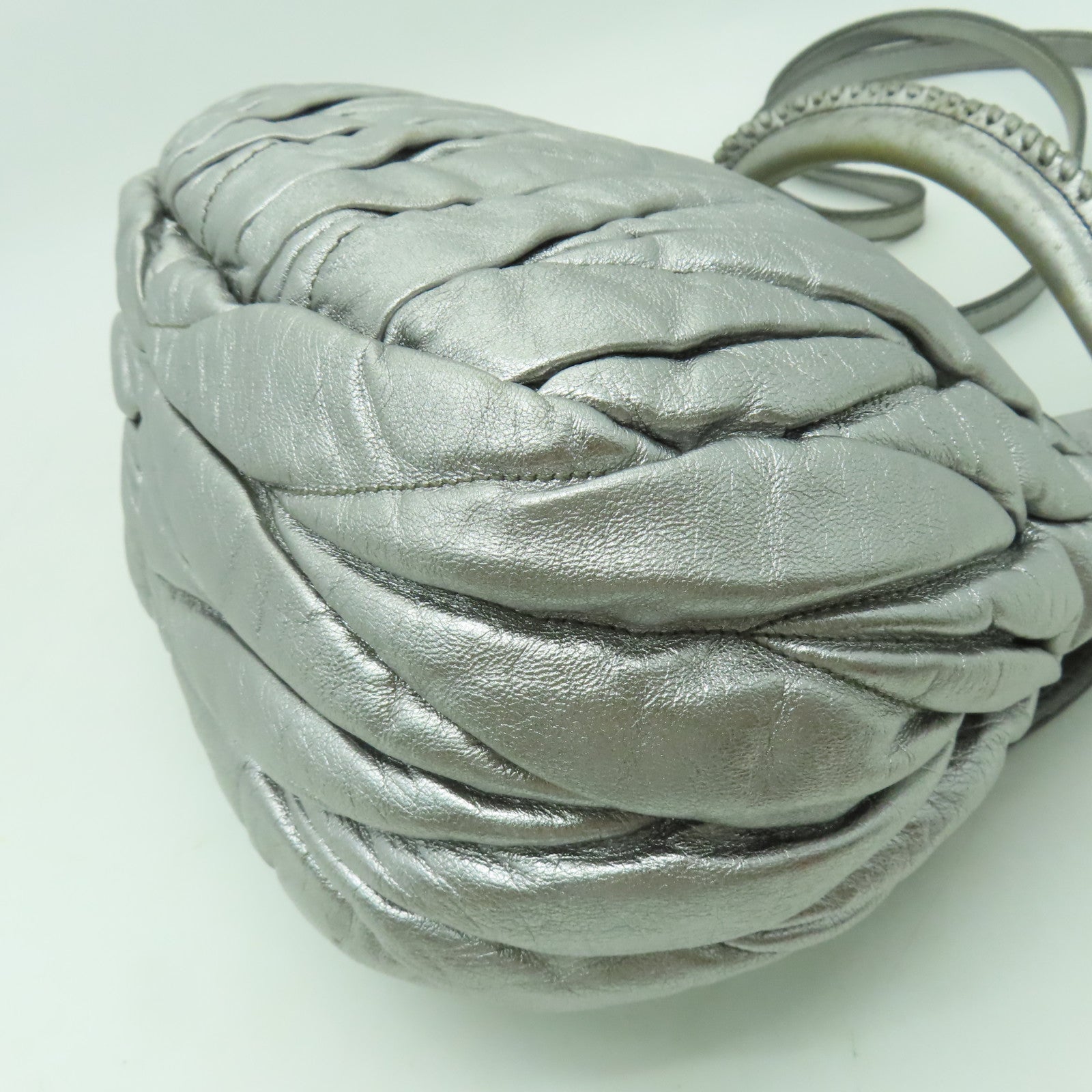 Miu Miu 【激減優惠】羊皮皮革Shoulder Bag銀扣手挽肩背兩用袋銀色
