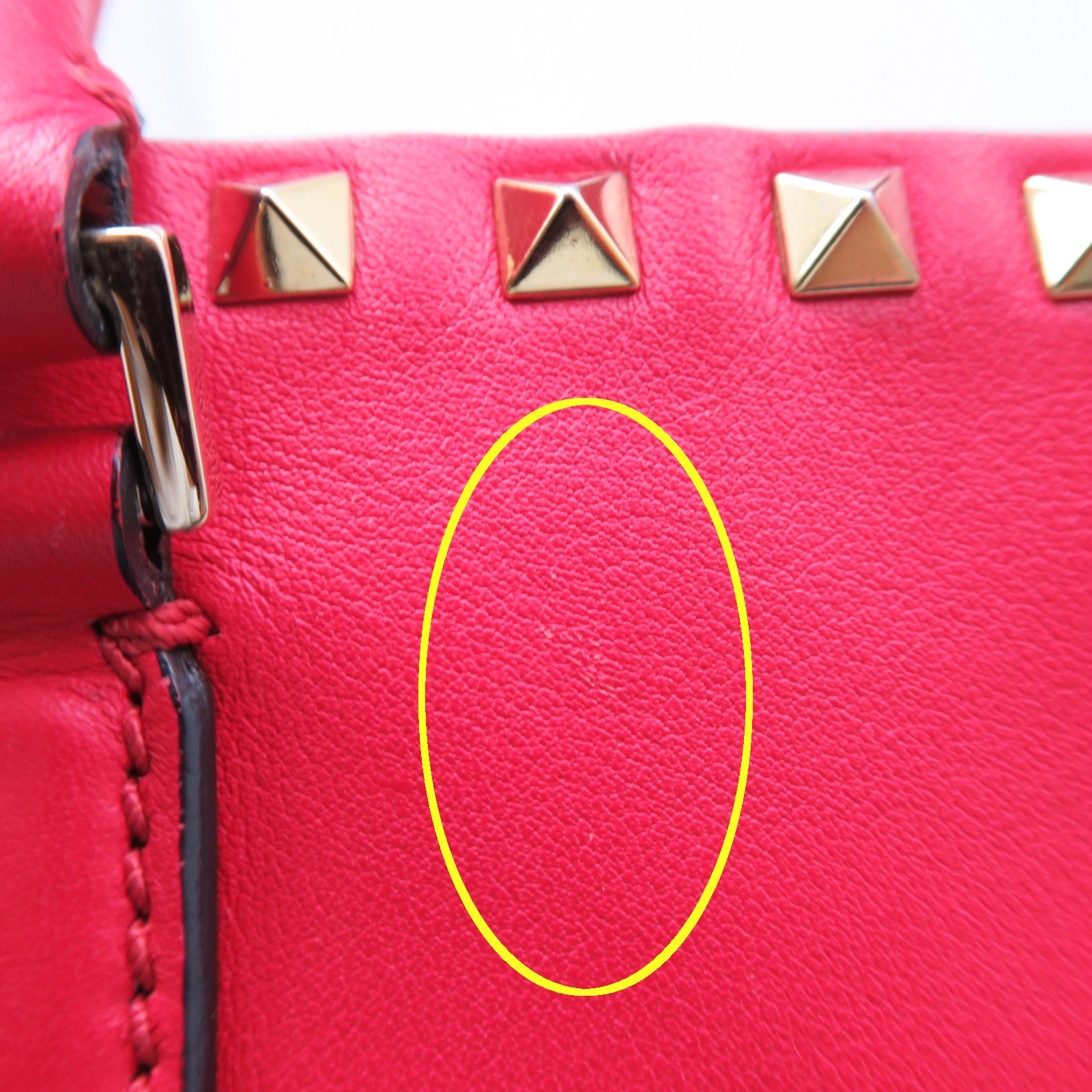 Valentino 牛皮皮革Shoulder Bag金扣肩背袋紅色
