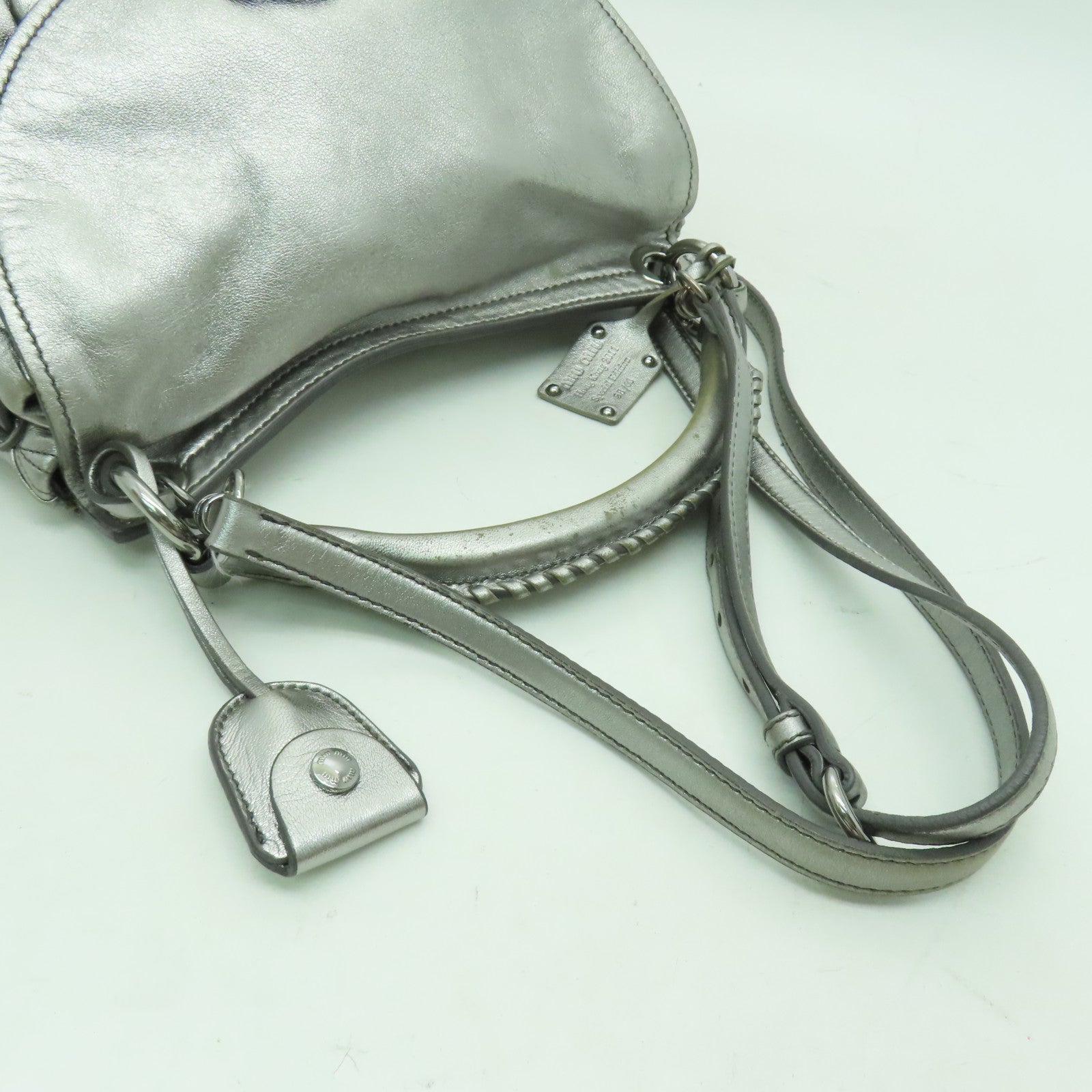 Miu Miu 【激減優惠】羊皮皮革Shoulder Bag銀扣手挽肩背兩用袋銀色
