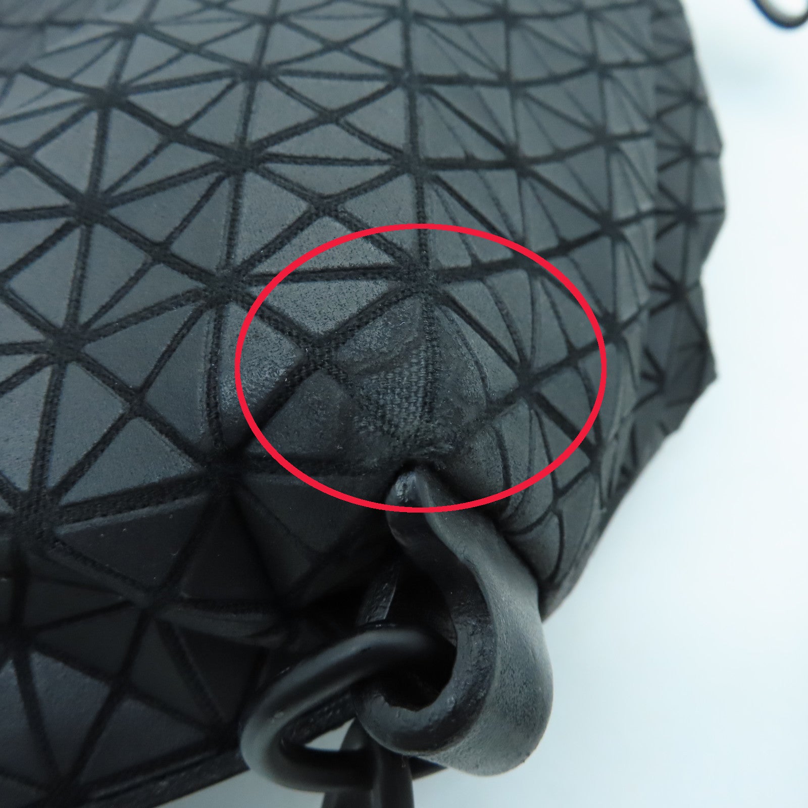 SELECTION PVC Issey Miyake Bao Bao Messenger黑扣肩背袋黑色