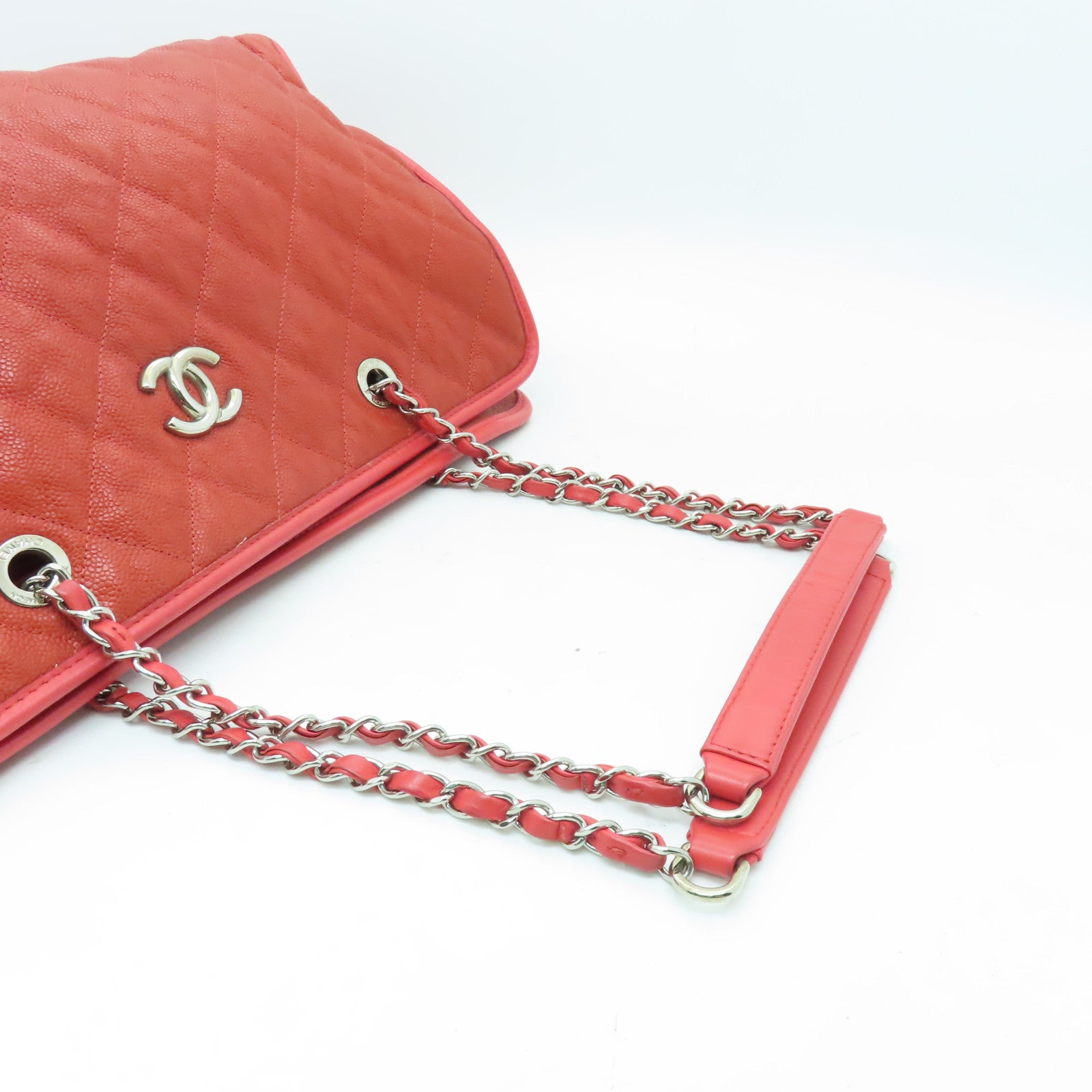 CHANEL 菱格Caviar皮革Chain Shoulder銀扣鏈帶肩背袋紅色