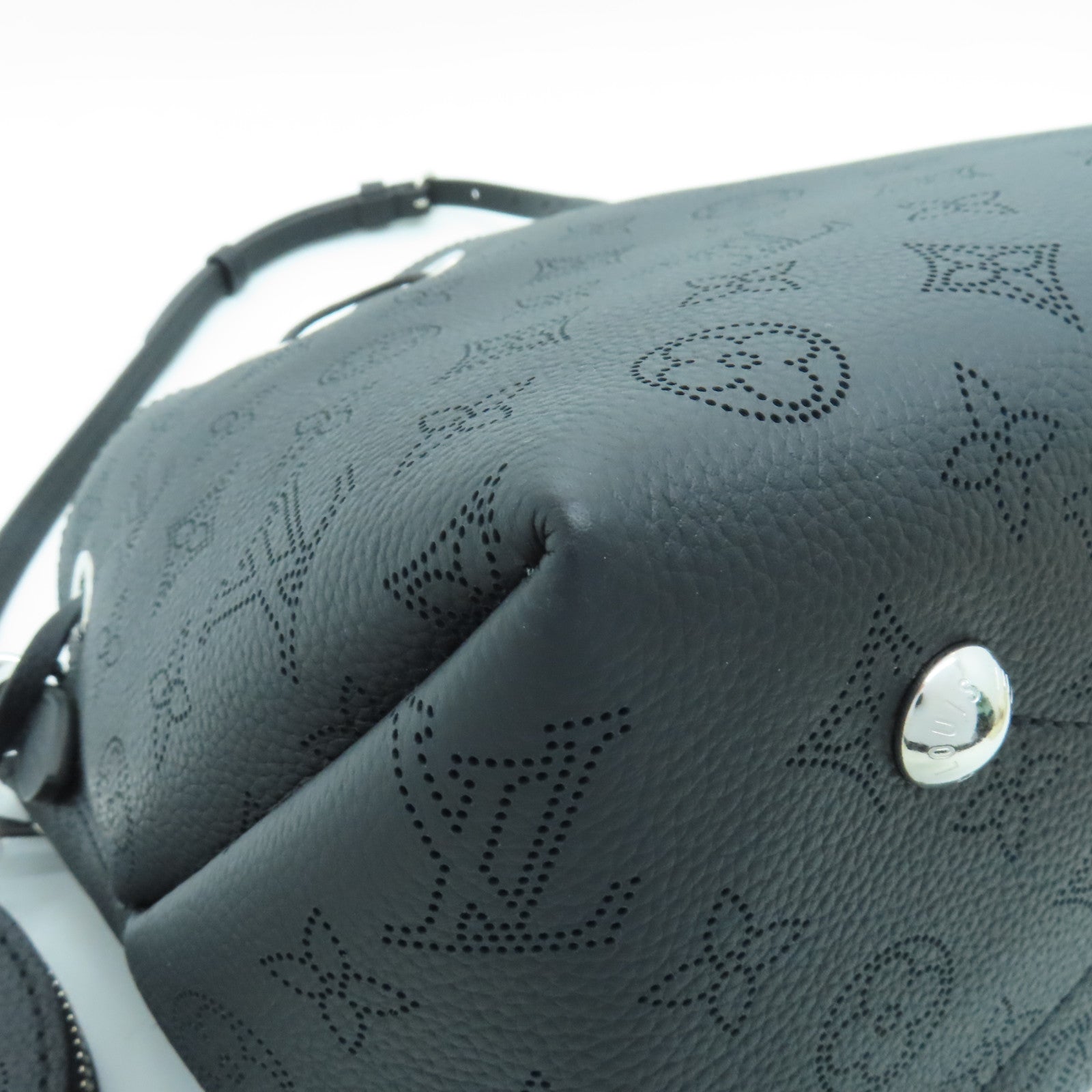 LOUIS VUITTON Mahina Bella银扣肩背袋黑色