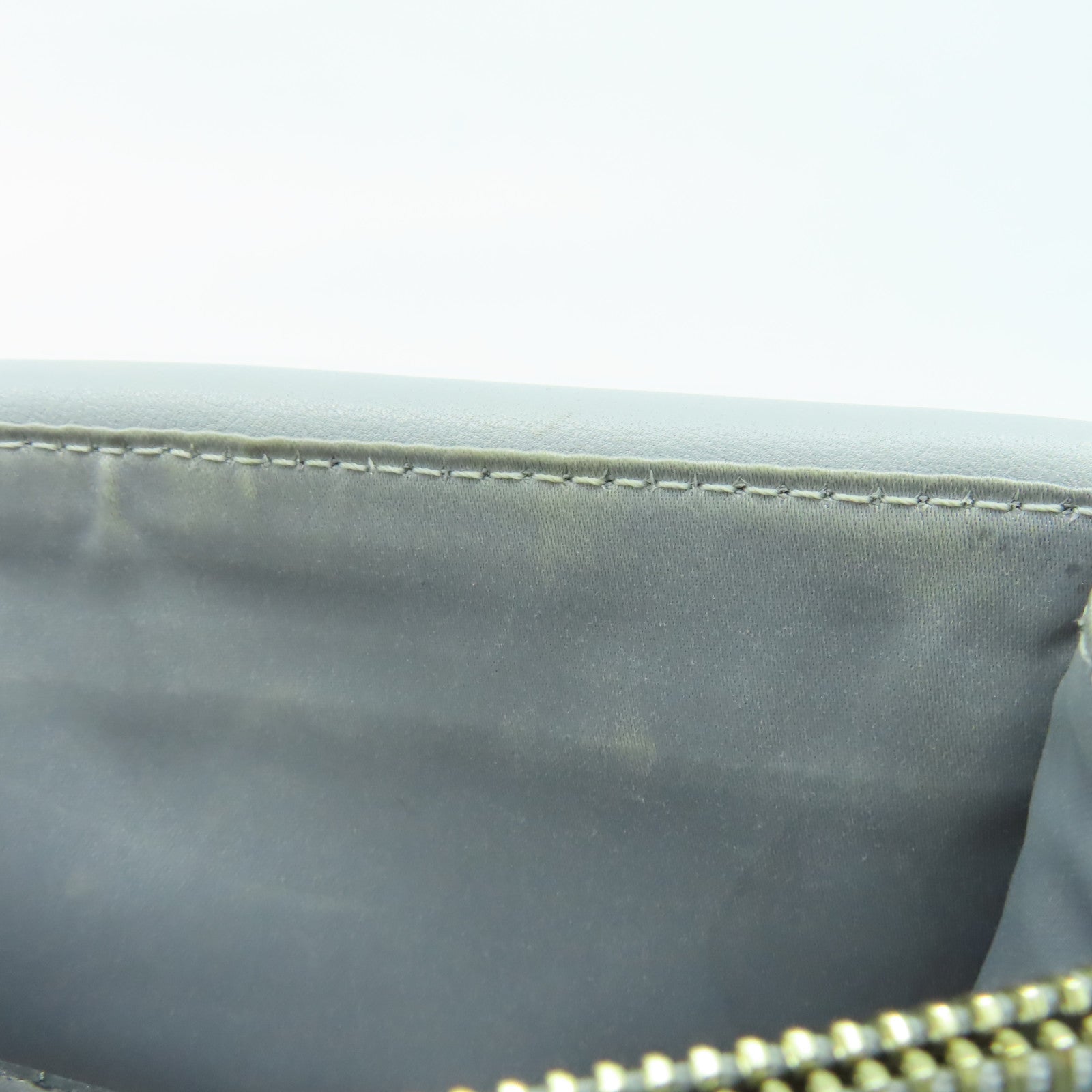 Valentino 牛皮皮革Shoulder Bag金扣鏈帶肩背袋灰色