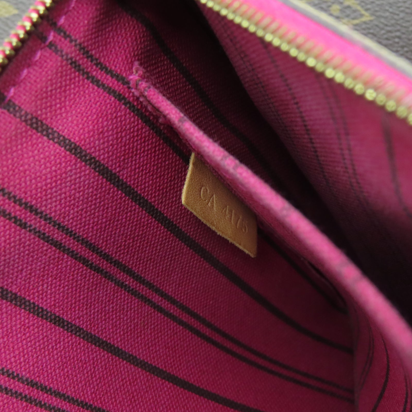 LOUIS VUITTON Monogram Neverfull MM金扣手挽袋啡色