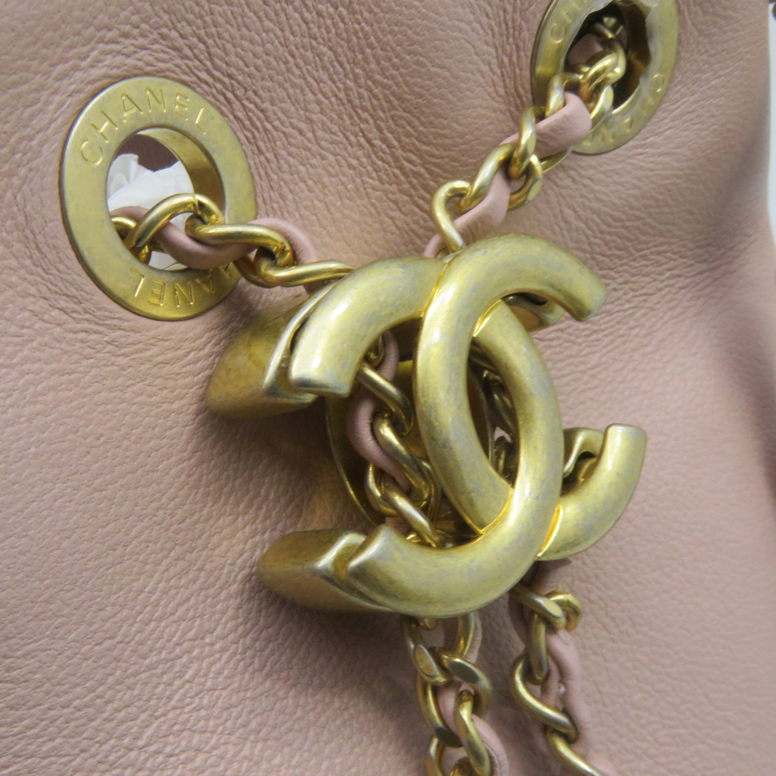 CHANEL 牛皮皮革Chain Shoulder Bag金扣鏈帶肩背袋粉紅色