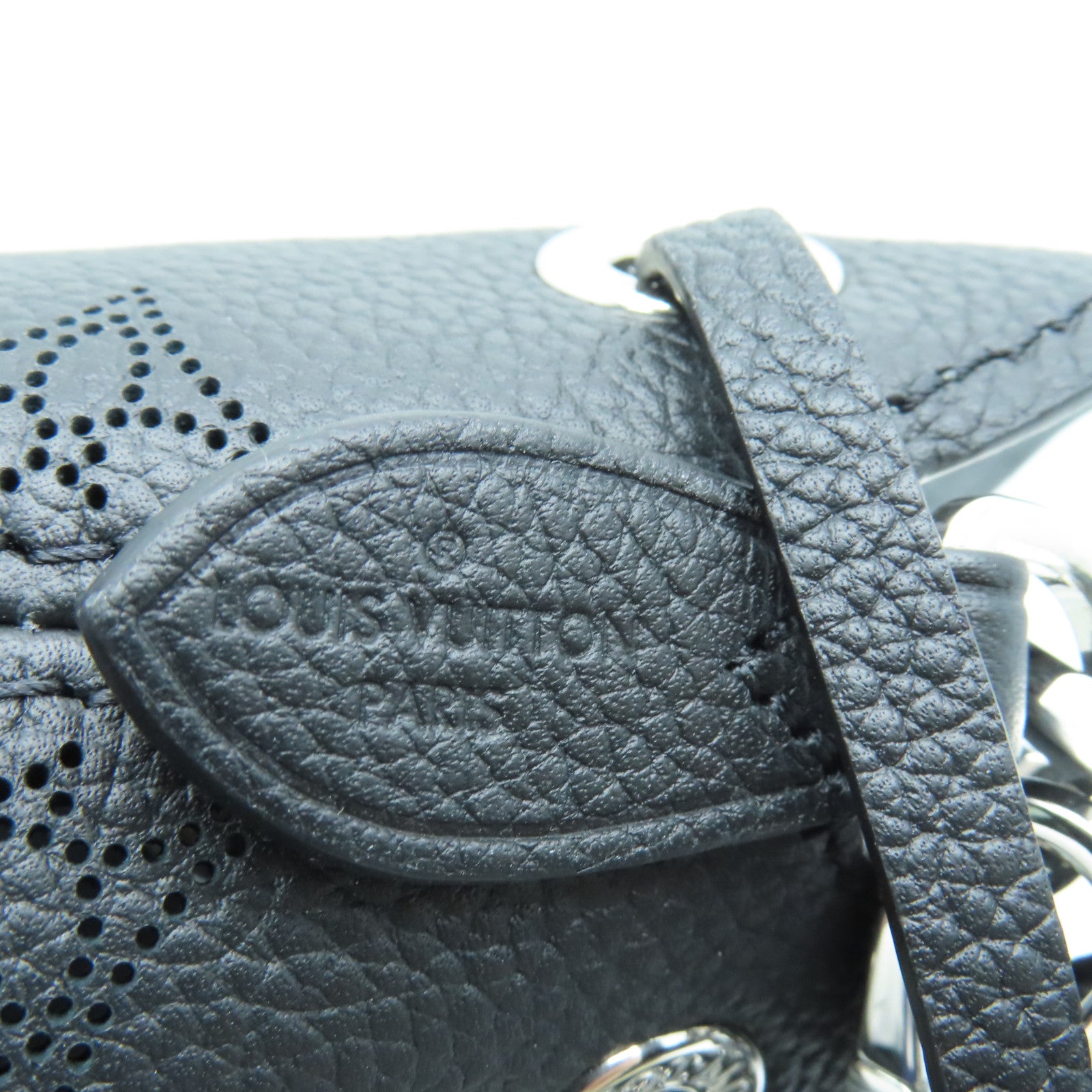 LOUIS VUITTON Mahina Bella银扣肩背袋黑色
