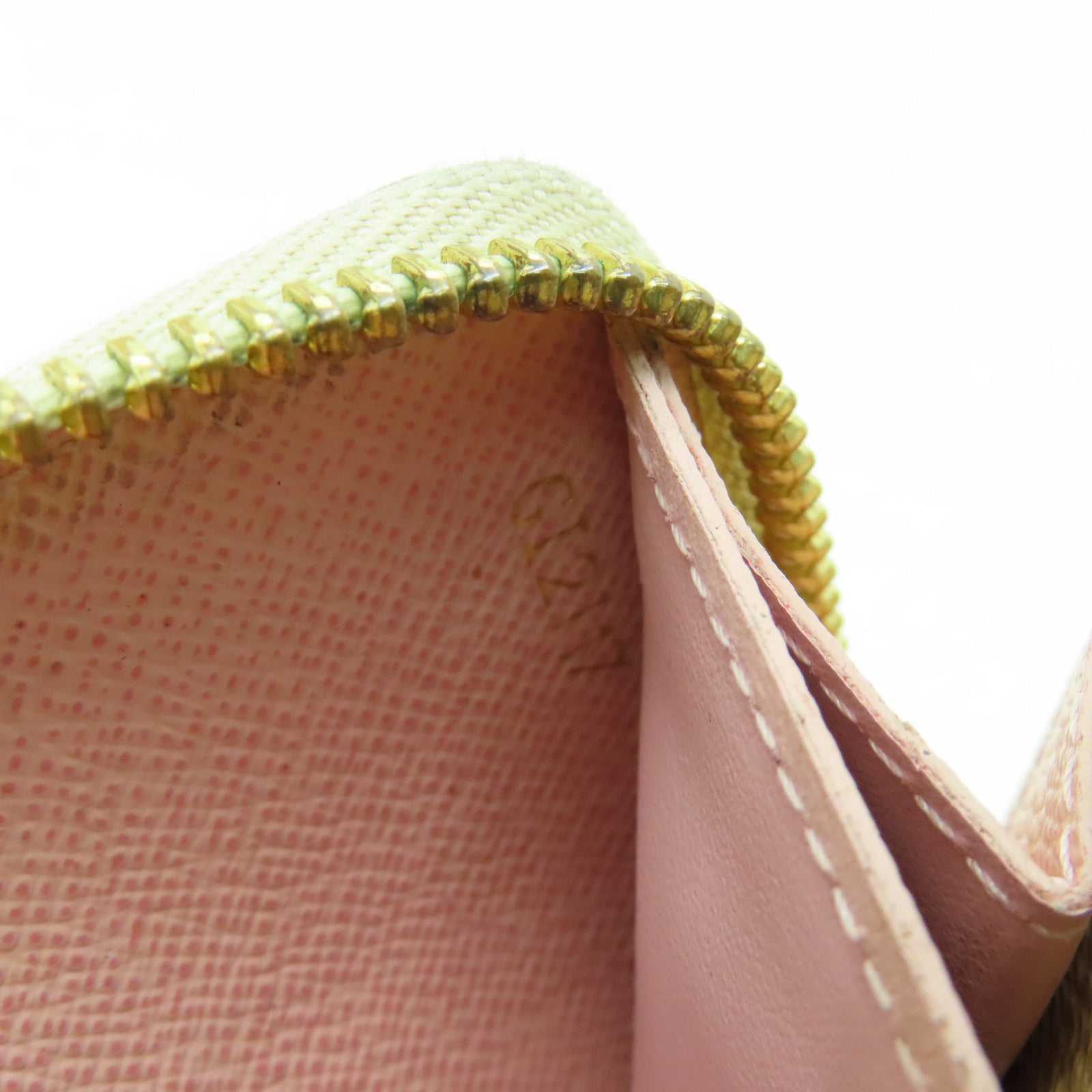 LOUIS VUITTON Damier Azur Clemence Wallet金扣長錢包白色