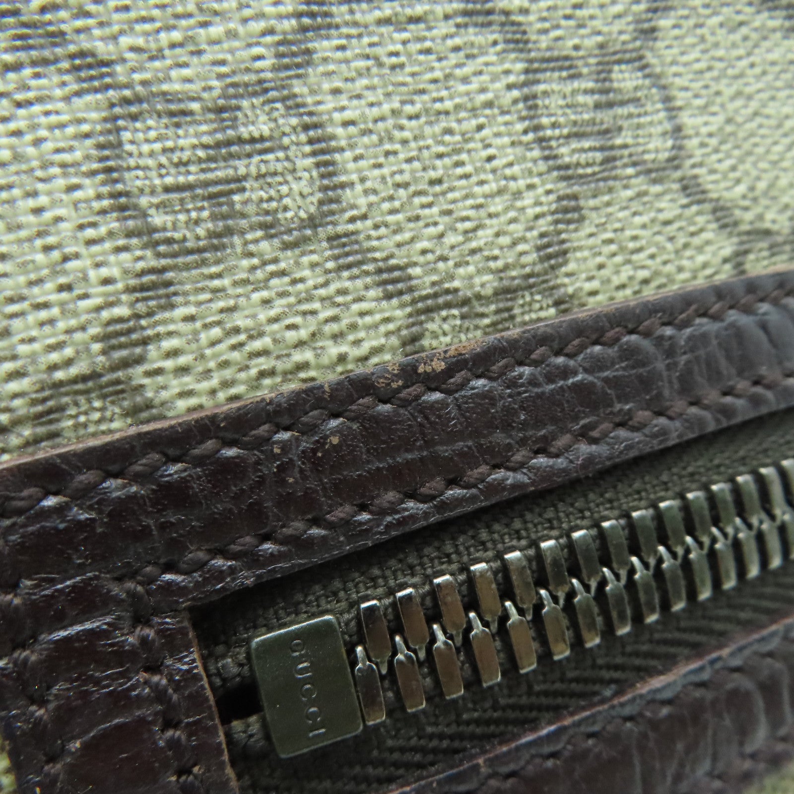 GUCCI 塗層帆布 Shoulder Bag銀扣肩背袋啡色