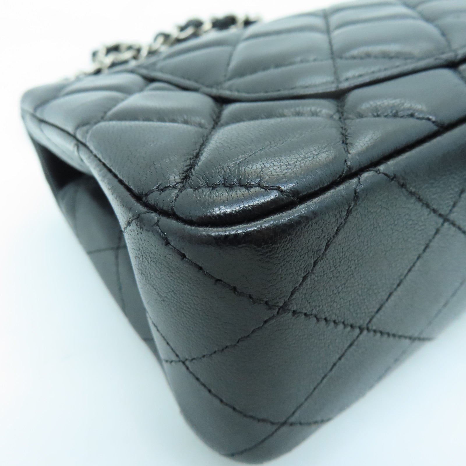 CHANEL 菱格羊皮皮革Chain Shoulder銀扣鏈帶肩背袋黑色