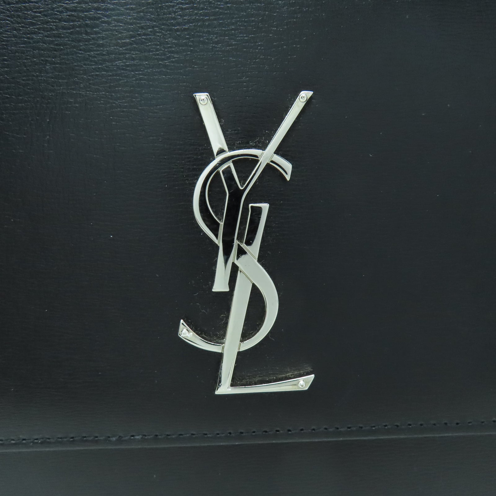 SAINT LAURENT 牛皮皮革Chain Shoulder銀扣鏈帶肩背袋黑色