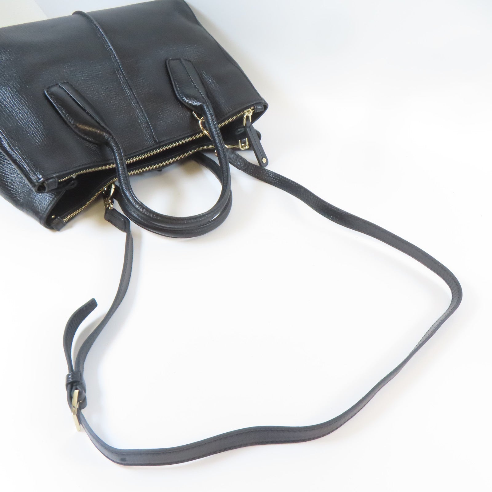 TOD’S 牛皮皮革2 Way Shoulder Bag金扣手挽肩背兩用袋黑色