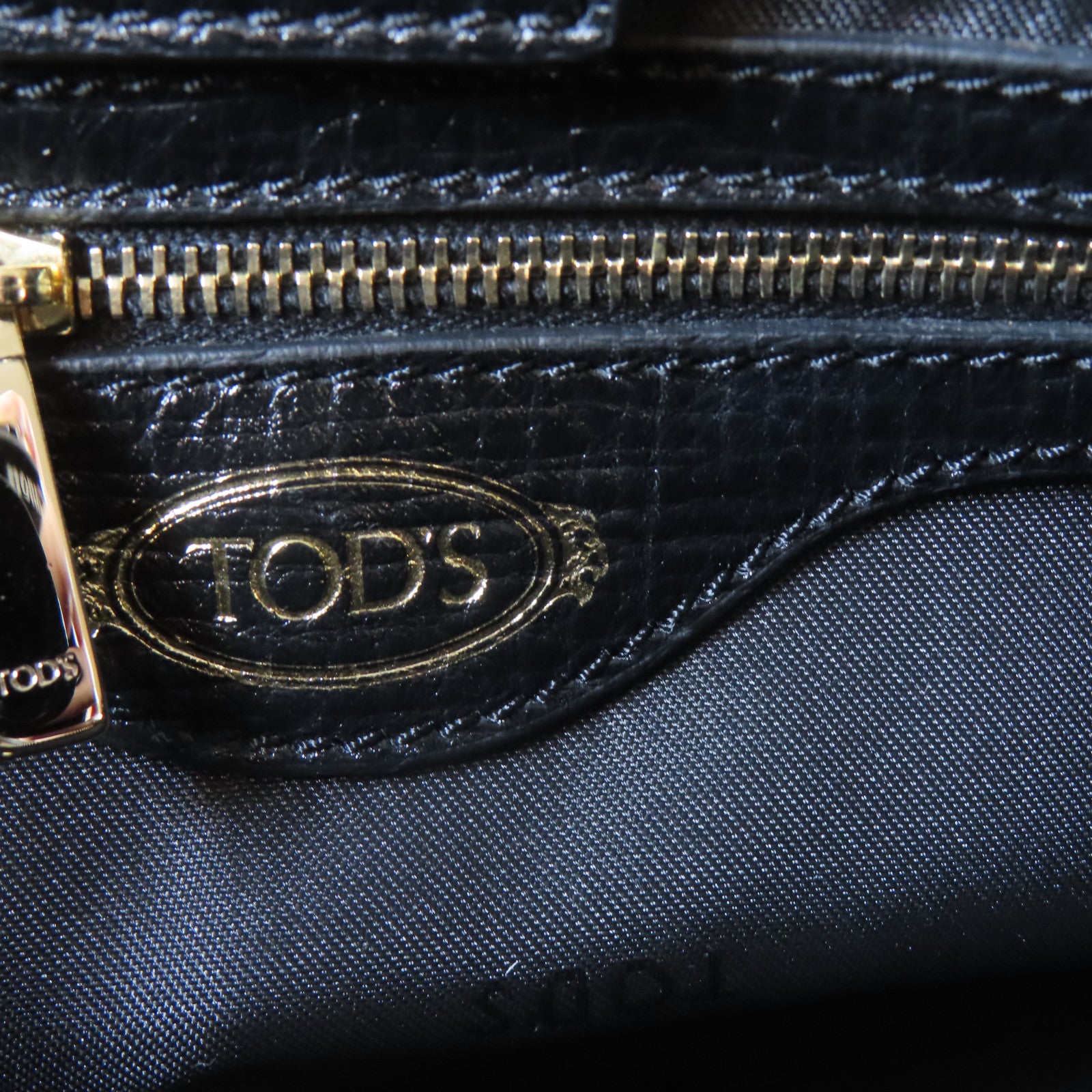 TOD’S 牛皮皮革2 Way Shoulder Bag金扣手挽肩背兩用袋黑色