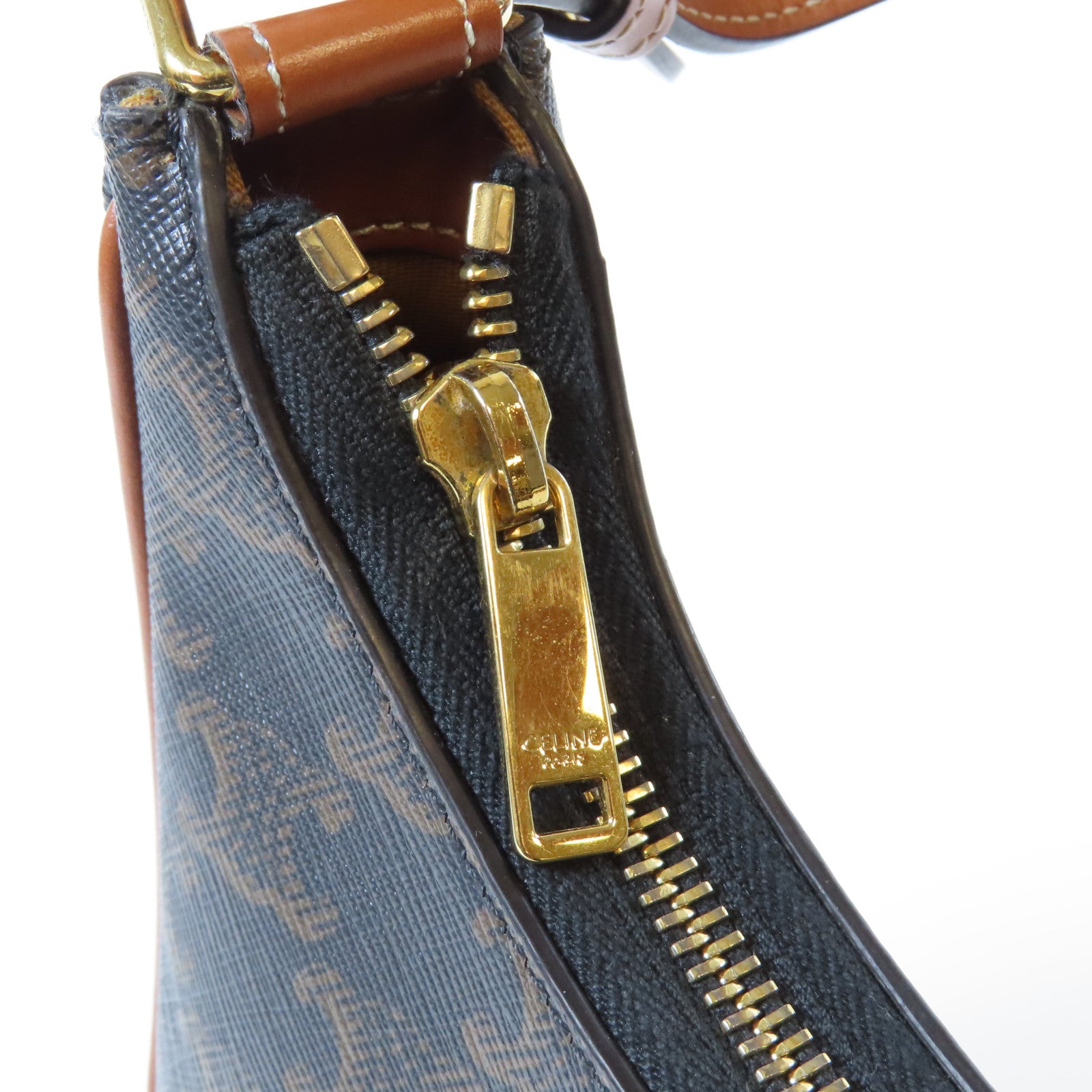 CELINE 塗層帆布Shoulder Bag金扣肩背袋啡色