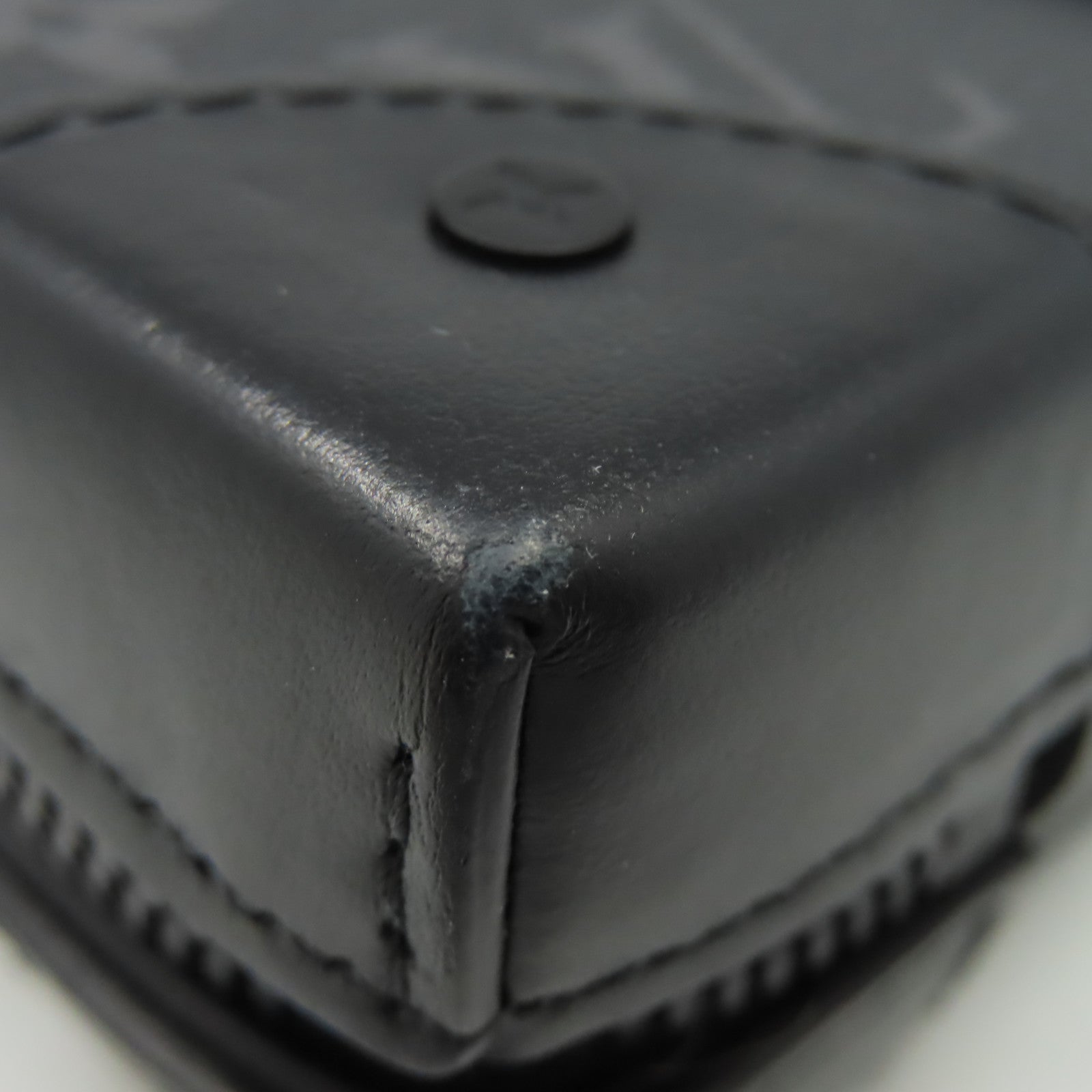 LOUIS VUITTON Monogram Eclipse Soft Trunk Wallet Shoulder Bag錢包肩背兩用袋黑色