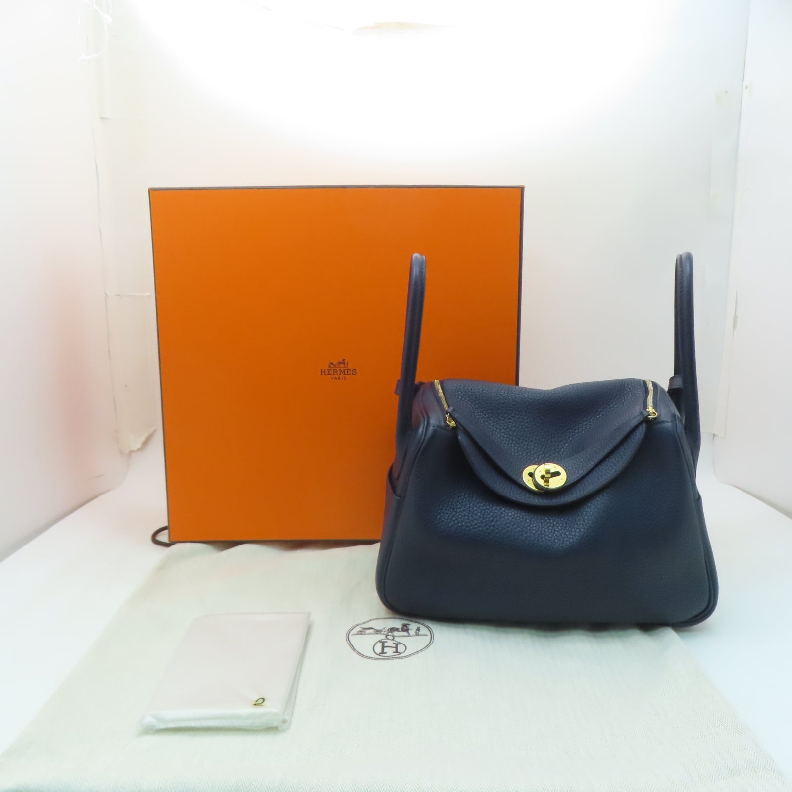 HERMES Clemence皮革Lindy 26金扣手挽肩背兩用袋Sapphire blue藍寶石色