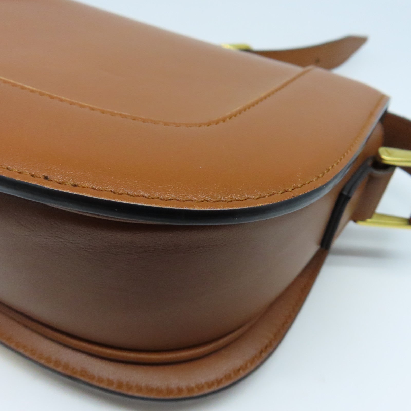 Valentino 牛皮皮革Super V Shoulder Bag金扣肩背袋棕色