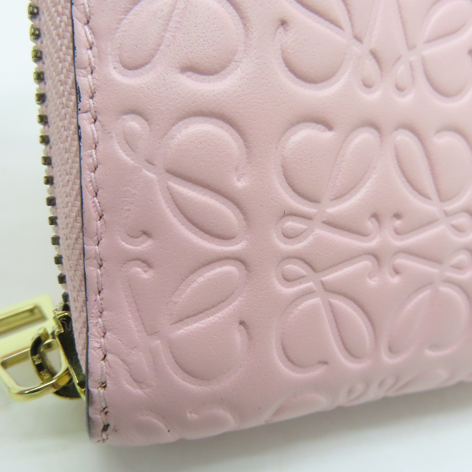 LOEWE 牛皮皮革Long Wallet金扣长钱包粉红色