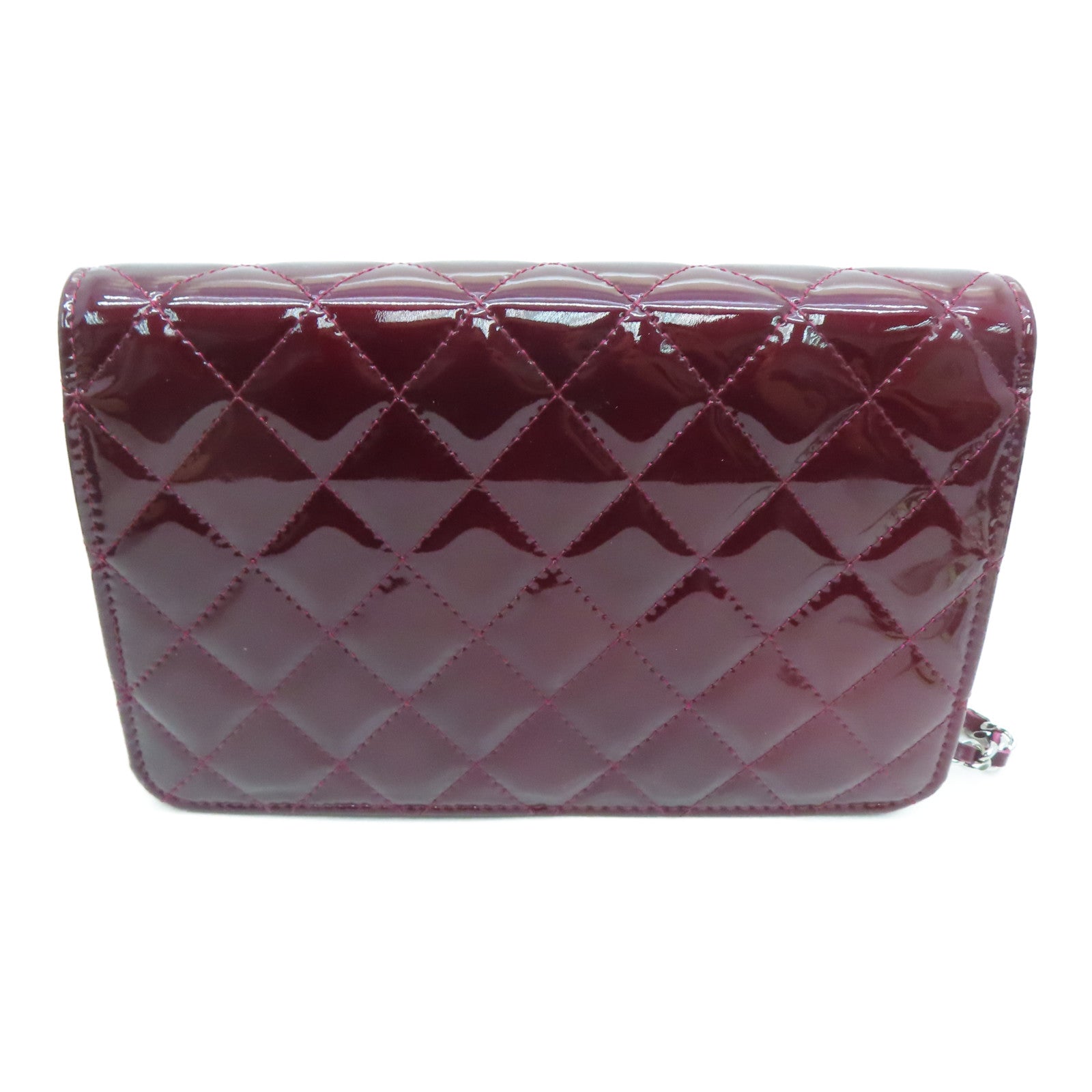 CHANEL 菱格漆皮皮革WOC Wallet On Chain銀扣肩背袋酒紅色