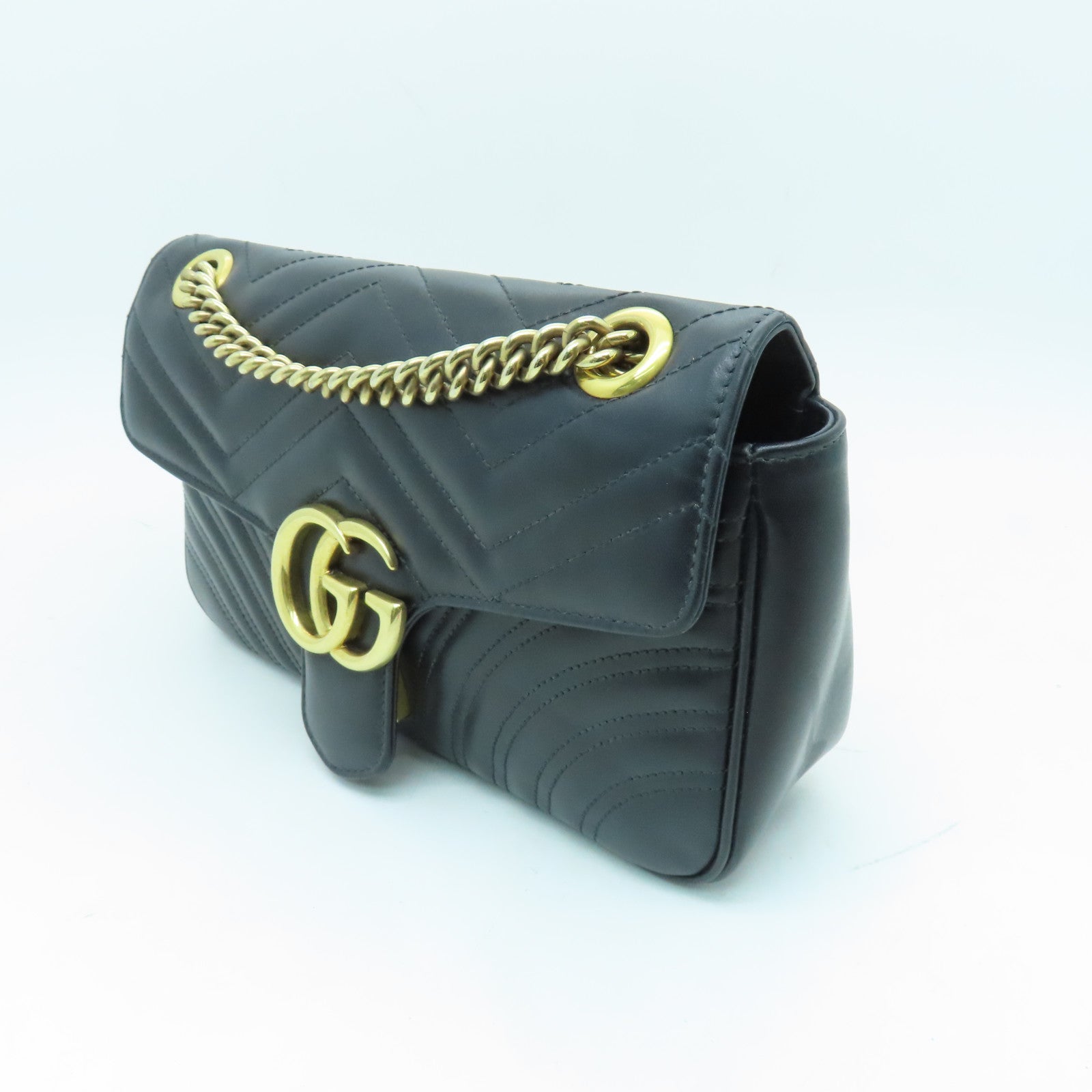 GUCCI 牛皮皮革GG Marmont金扣鏈帶肩背袋黑色