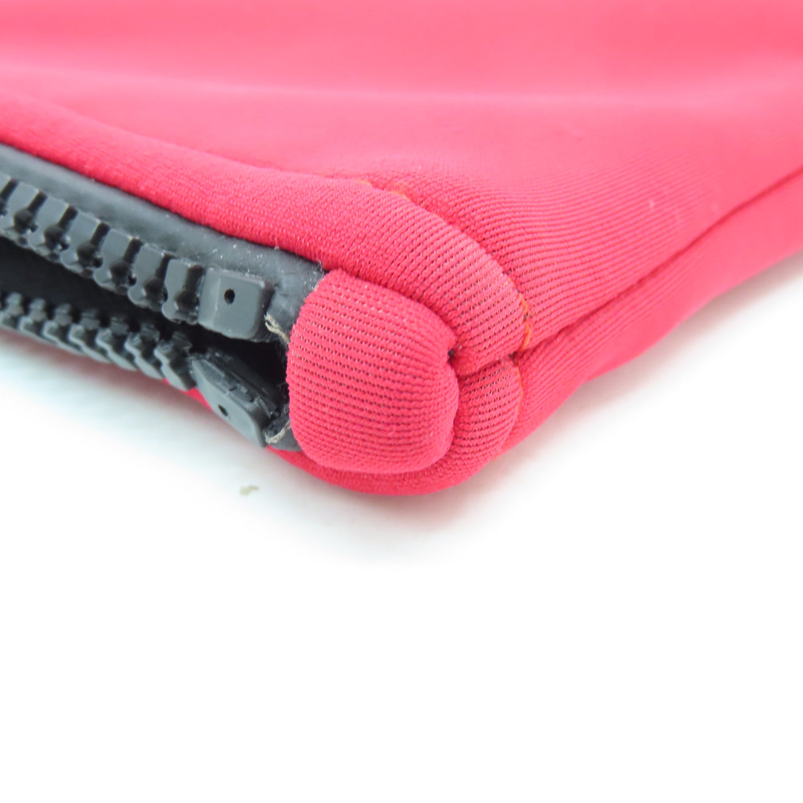 HERMES 聚酯纖維Trousse Flat PM黑扣小袋化妝袋紅色
