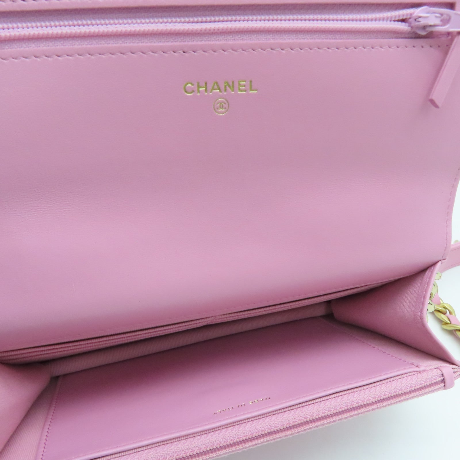 CHANEL 菱格羊皮皮革Chanel 19 WOC 銀扣手挽肩背兩用袋粉紅色