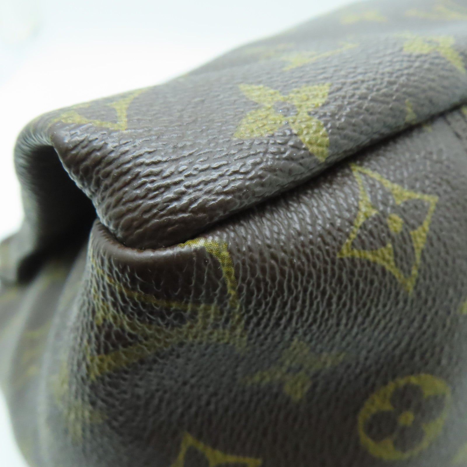 LOUIS VUITTON Monogram Artsy MM金扣波士頓包棕色