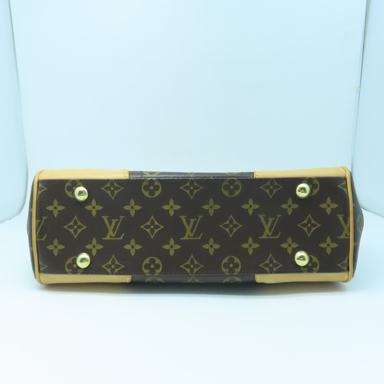 LOUIS VUITTON Monogram Beverly MM Gold Buckle Shoulder Bag Brown