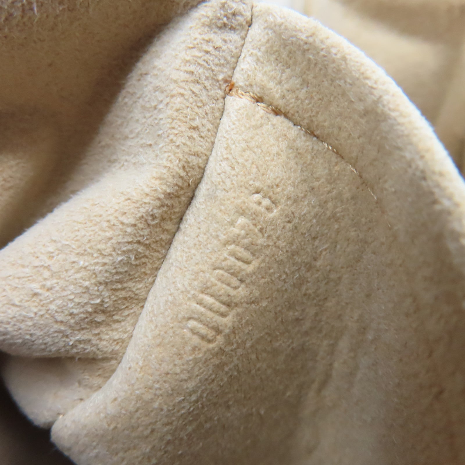 LOUIS VUITTON Monogram Hudson Shoulder Bag金扣肩背袋啡色