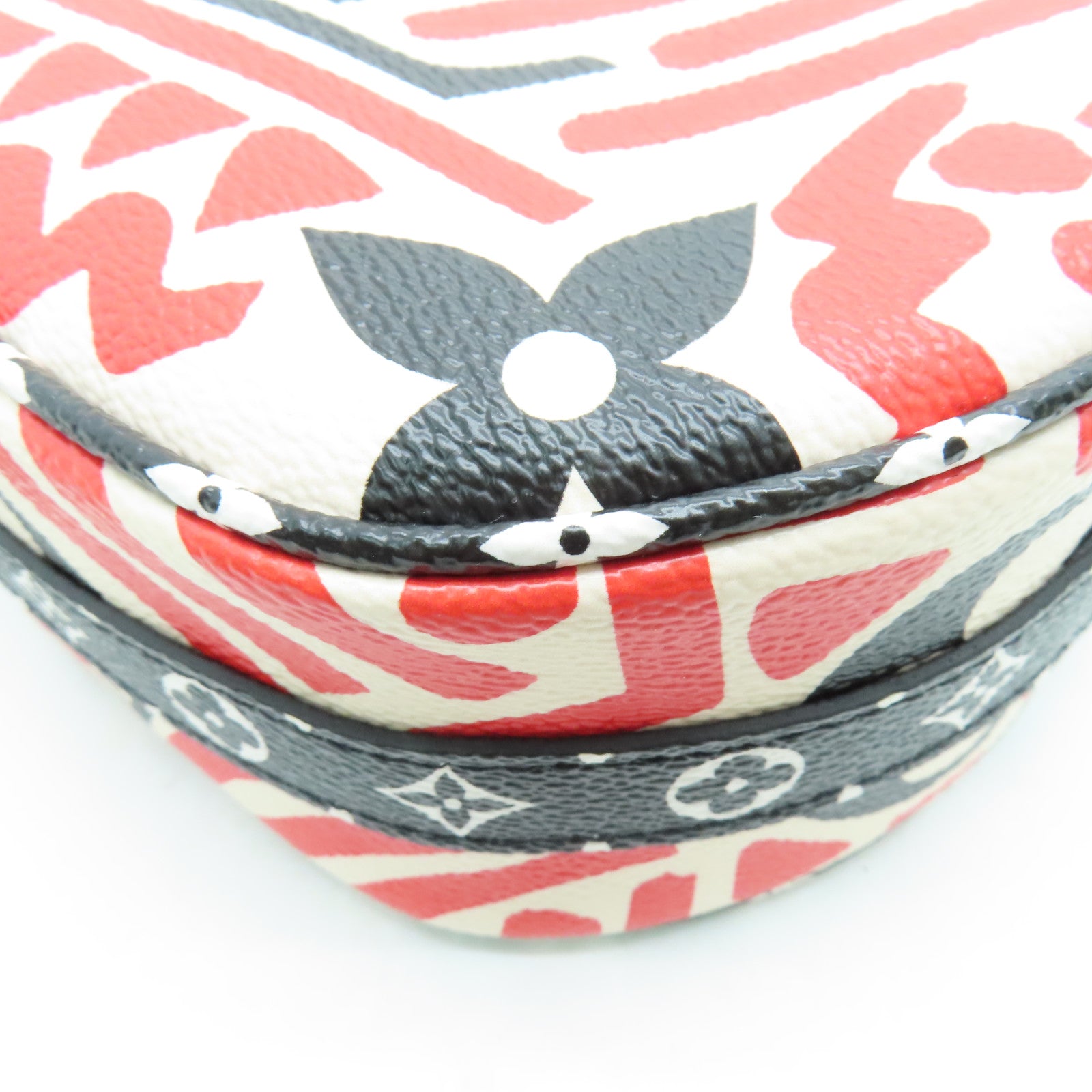 LOUIS VUITTON Clafoutis Giant Boite Chapeau金扣肩背袋红色黑色白色