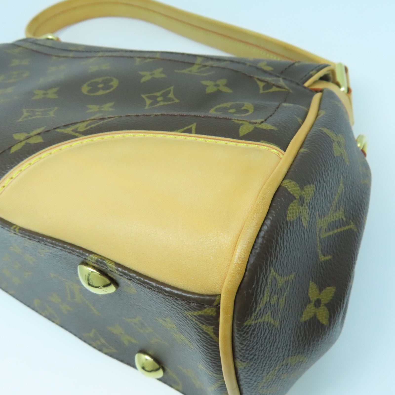 LOUIS VUITTON Monogram Beverly MM Gold Buckle Shoulder Bag Brown