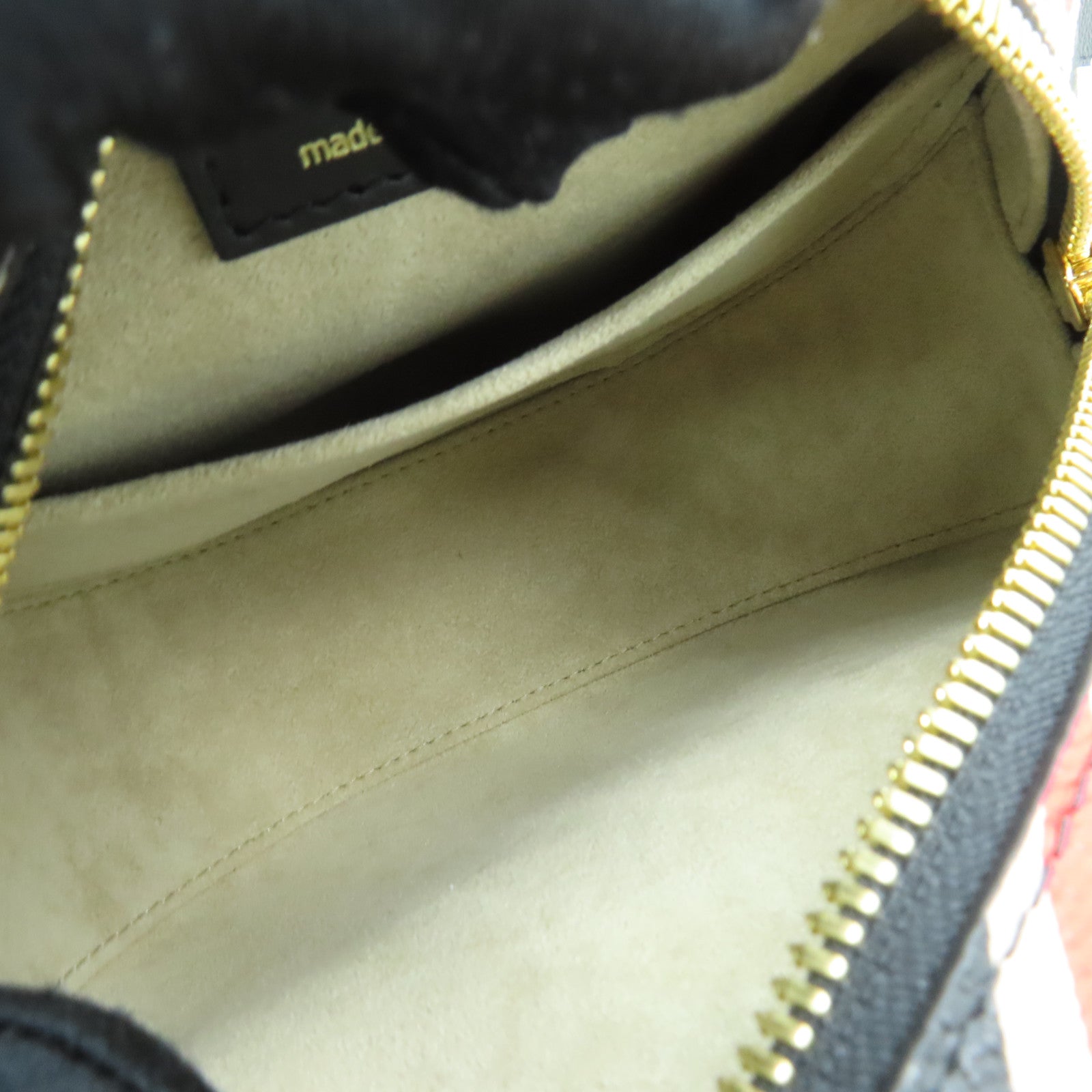 LOUIS VUITTON Clafoutis Giant Boite Chapeau金扣肩背袋红色黑色白色