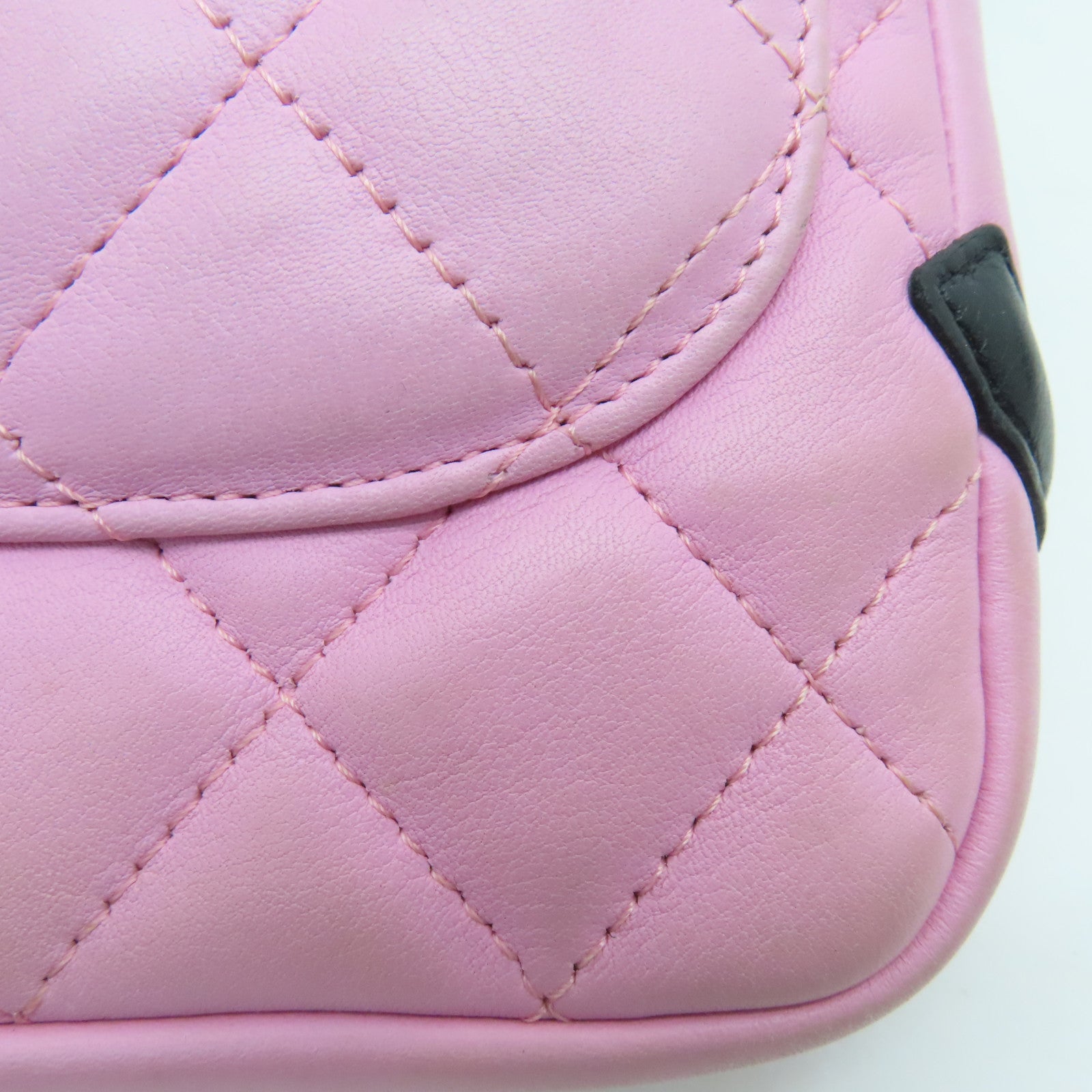 CHANEL 菱格牛皮皮革Cambom Crossbody Bag銀扣肩背袋粉紅色
