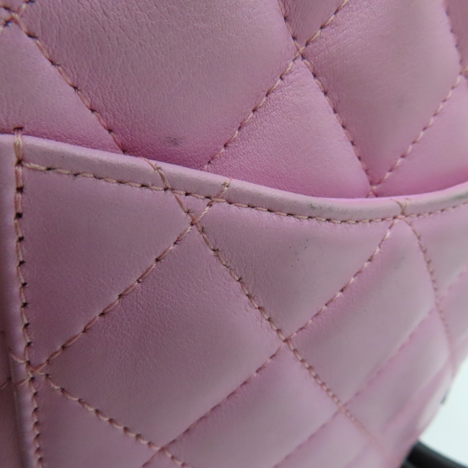 CHANEL 菱格牛皮皮革Cambom Crossbody Bag銀扣肩背袋粉紅色